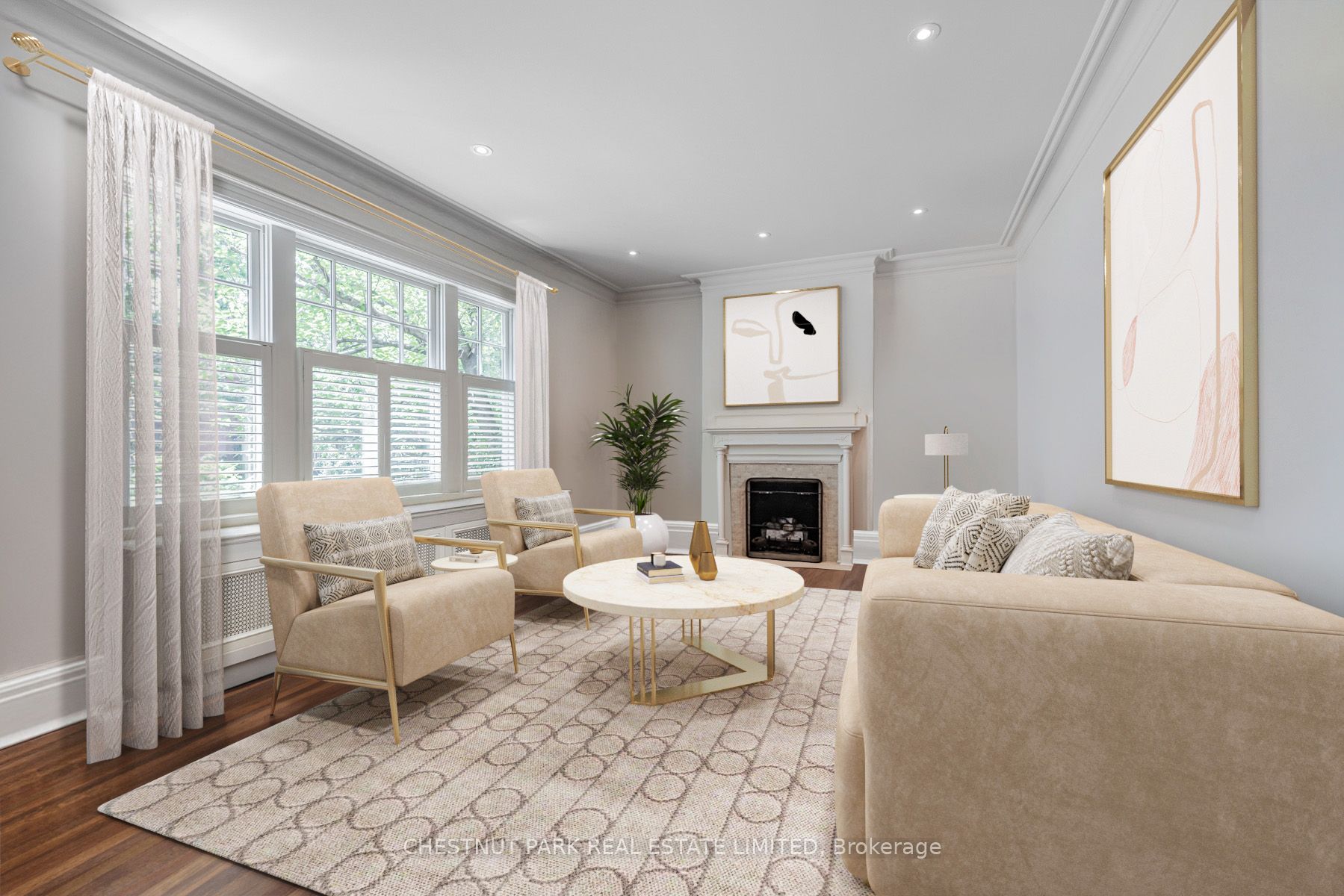 32 Roxborough Street Property Photo 1
