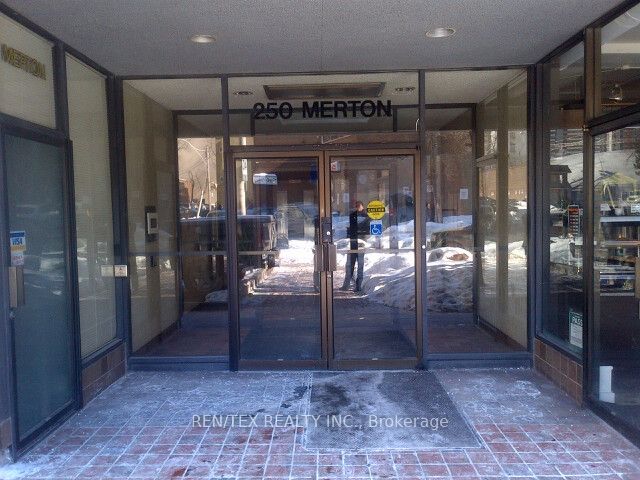 #204 - 250 Merton Street Property Photo 3