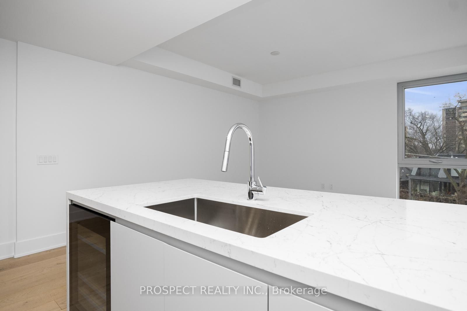 346 Davenport Rd E 03 Property Photo 7