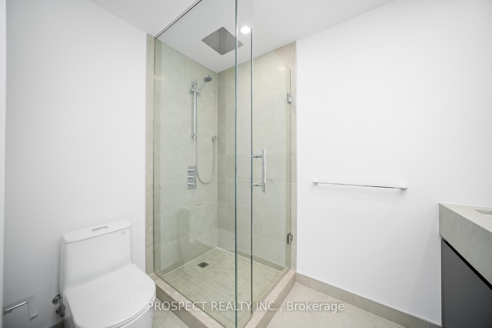 346 Davenport Rd E 03 Property Photo 18