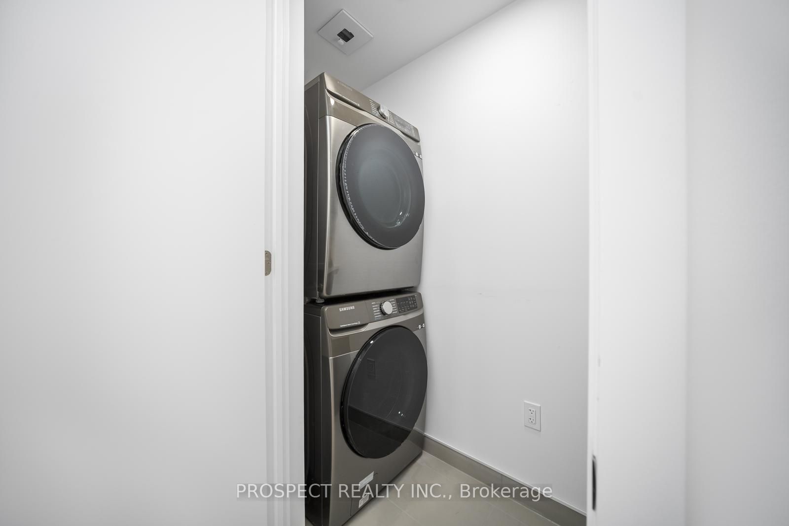 346 Davenport Rd E 03 Property Photo 24