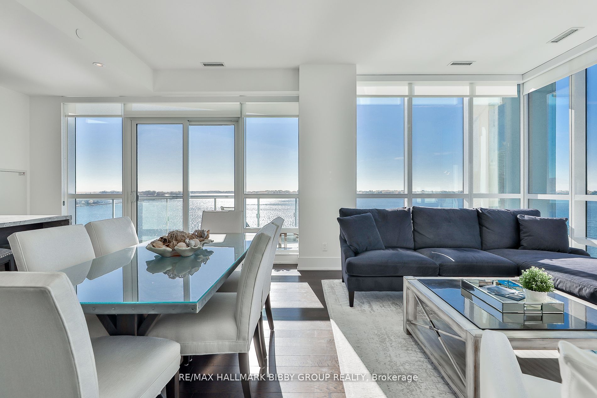 55 Merchants Wharf 15 Property Photo 5