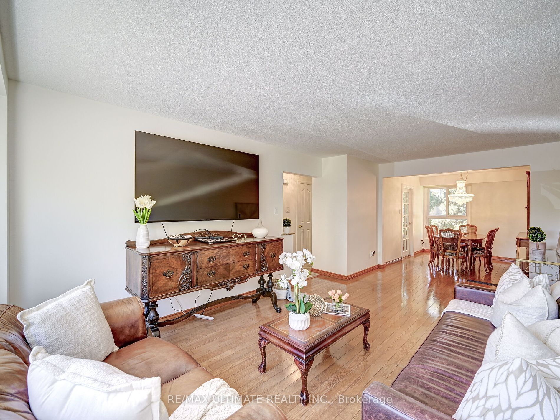 181 Rusty Crestway 87 Property Photo 4