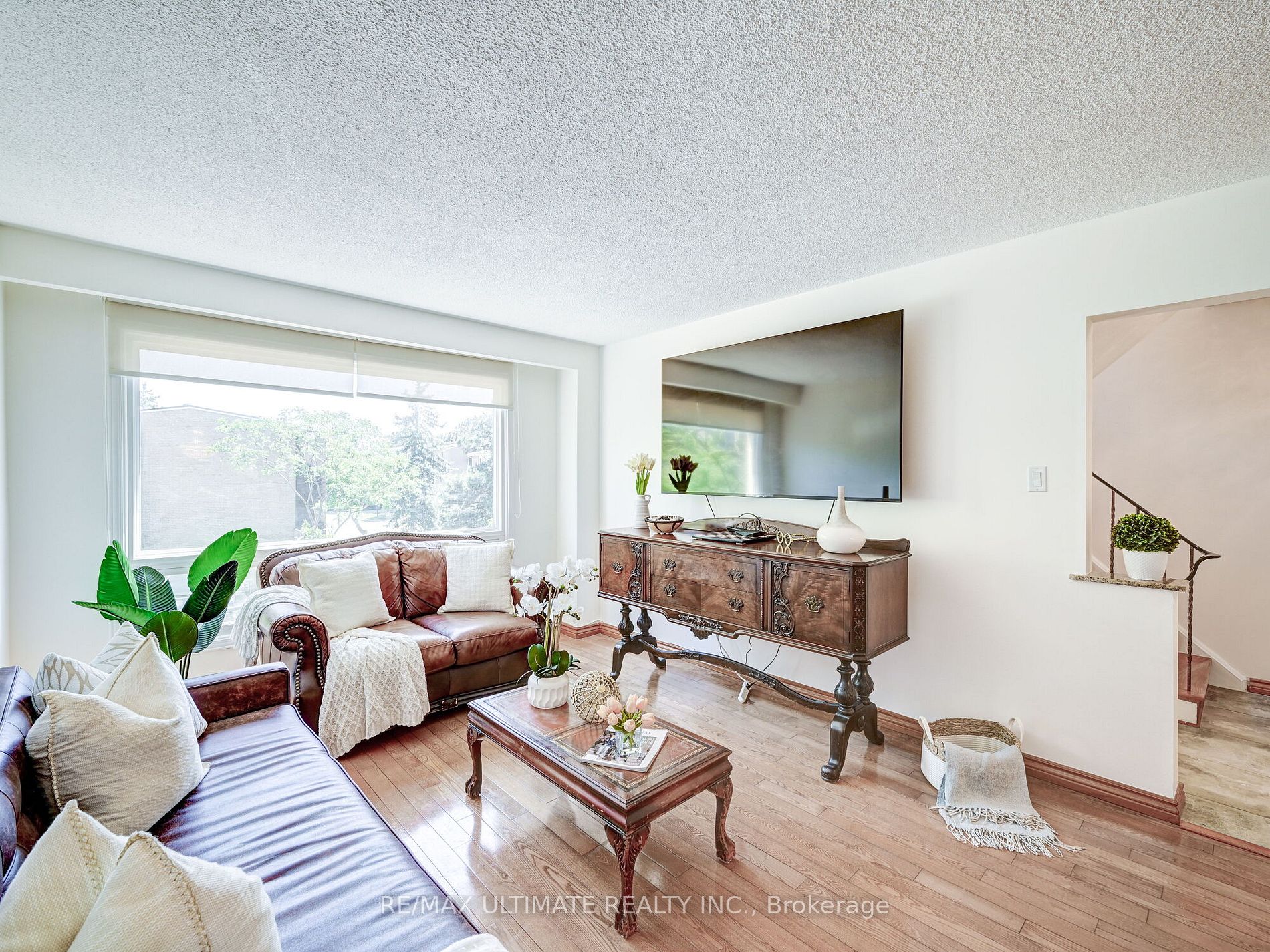 181 Rusty Crestway 87 Property Photo 6