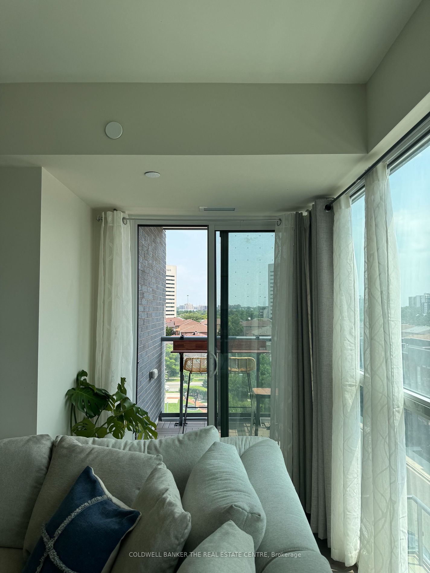 2 Sonic Way 7 Property Photo 9