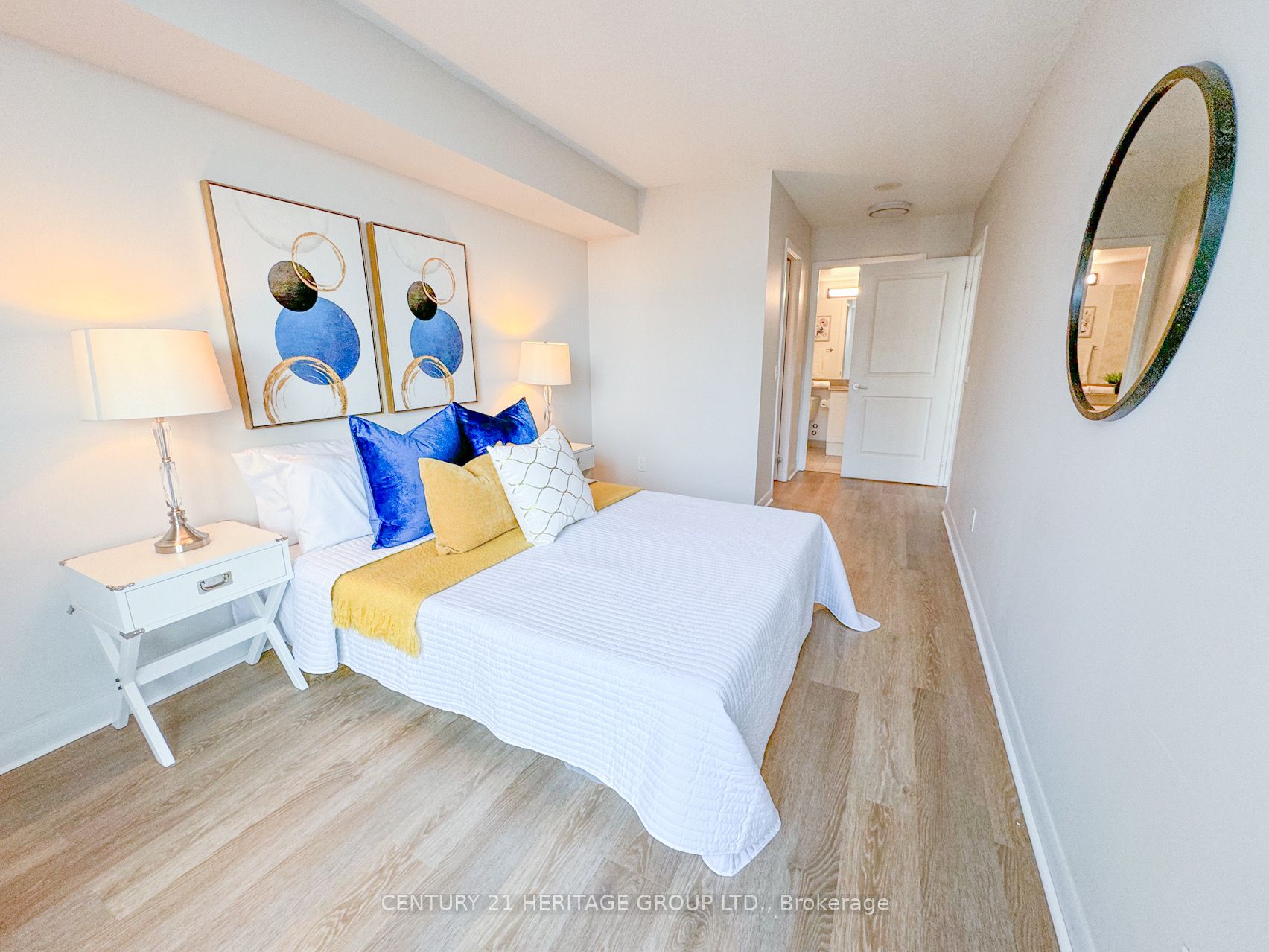4978 Yonge St 5 Property Photo 4