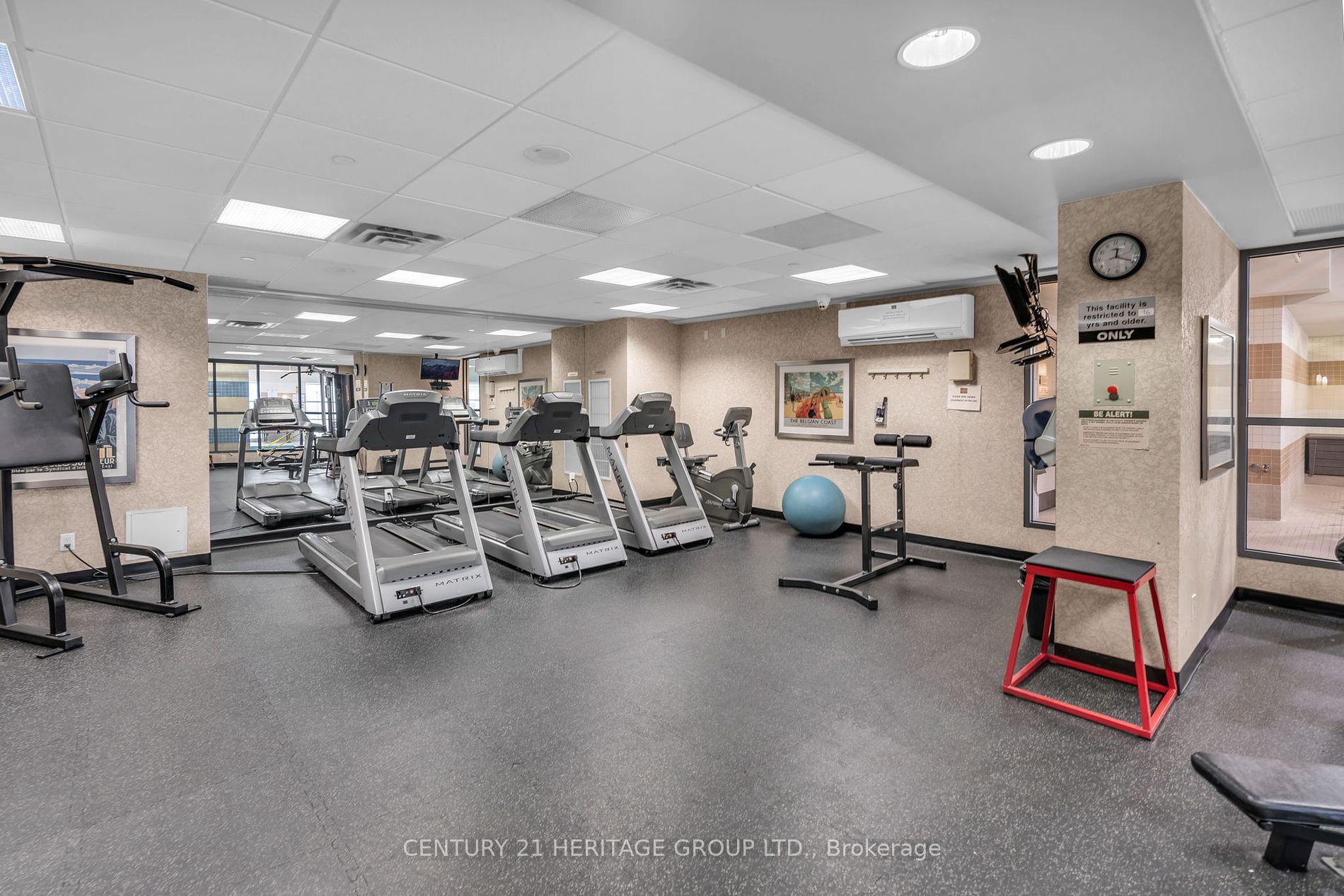 4978 Yonge St 5 Property Photo 18