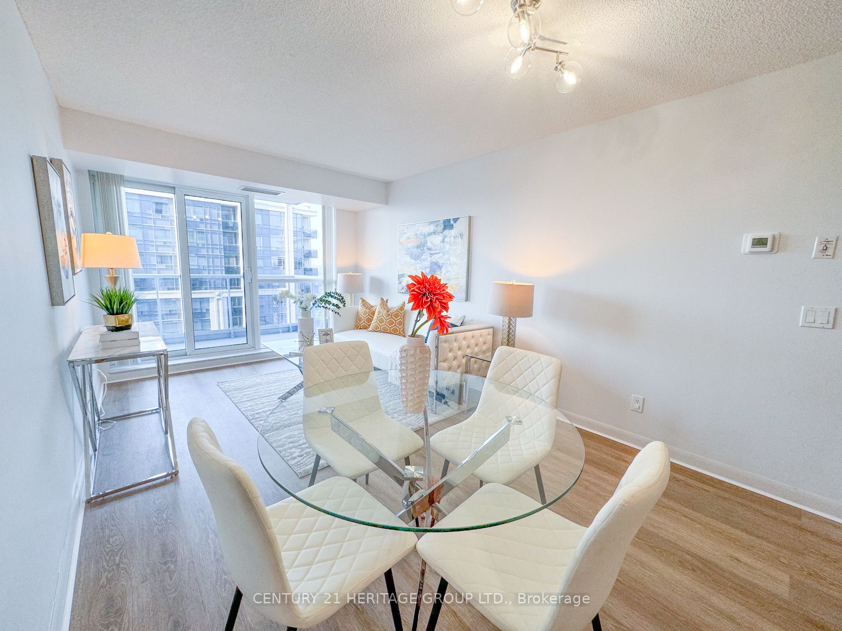 4978 Yonge St 5 Property Photo 31