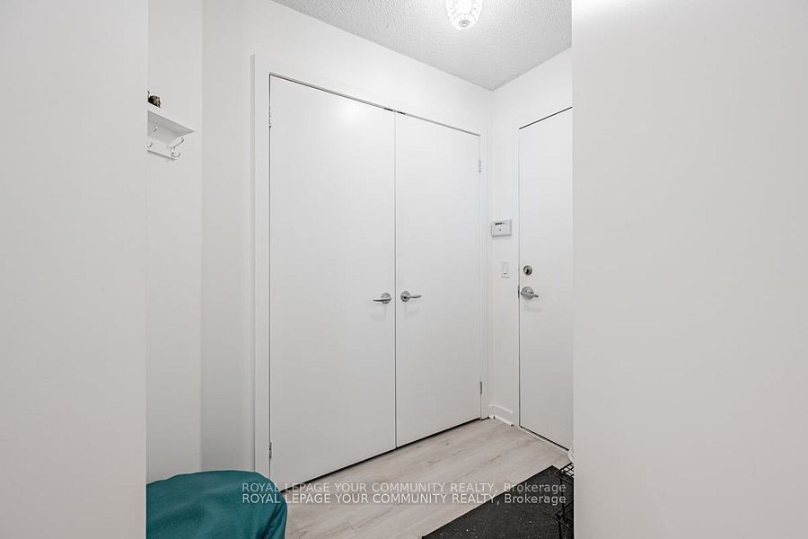 208 Queens Quay W 6 Property Photo 11