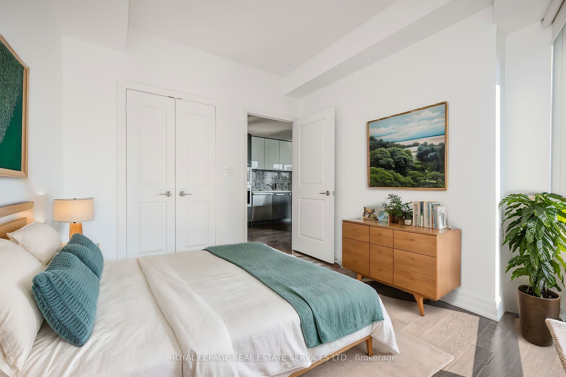 8 The Esplanade 11 Property Photo 14