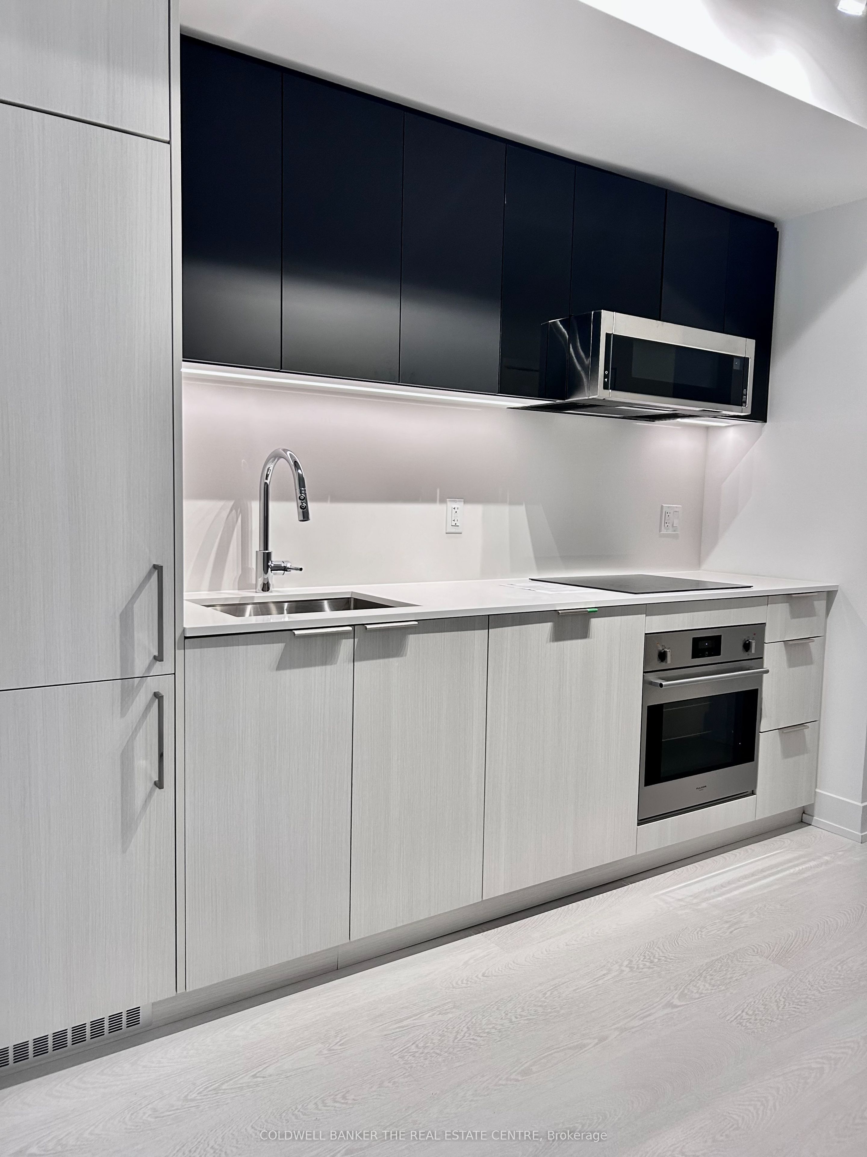 #517 - 308 Jarvis Street Property Photo 8