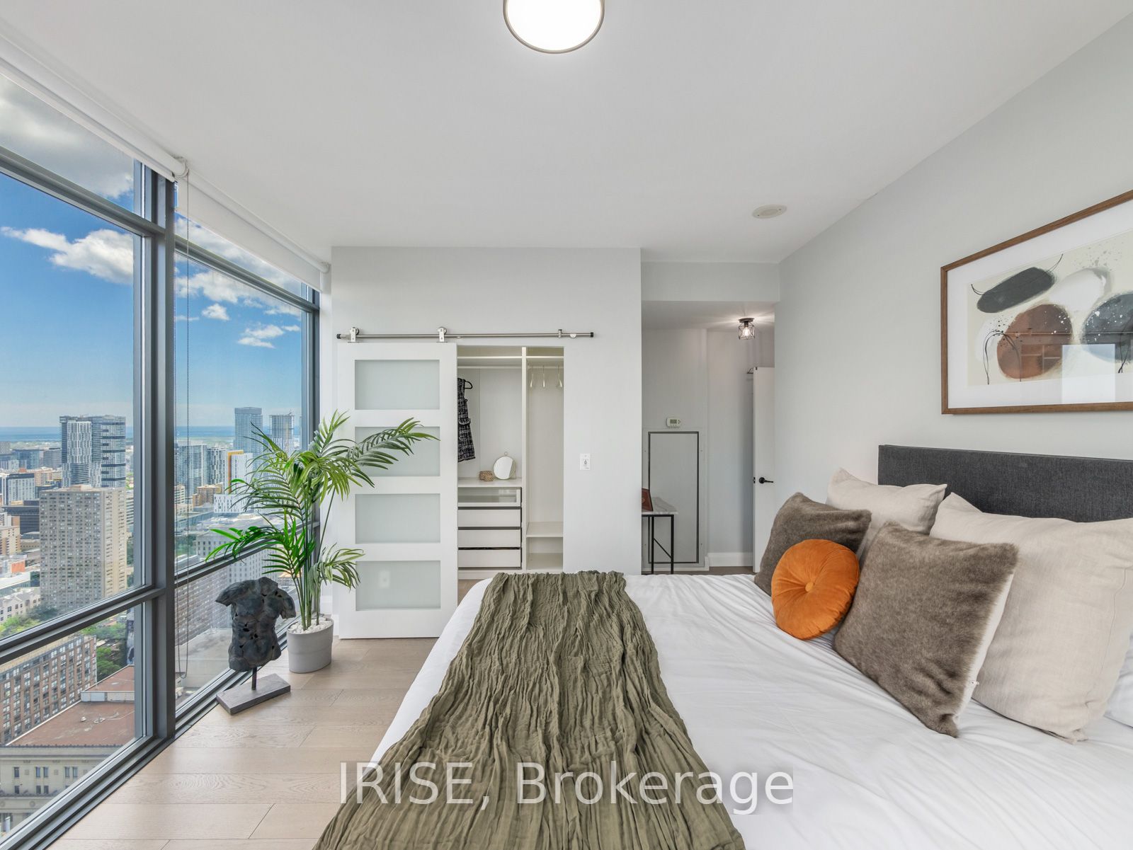 38 Grenville St 06 Property Photo 11