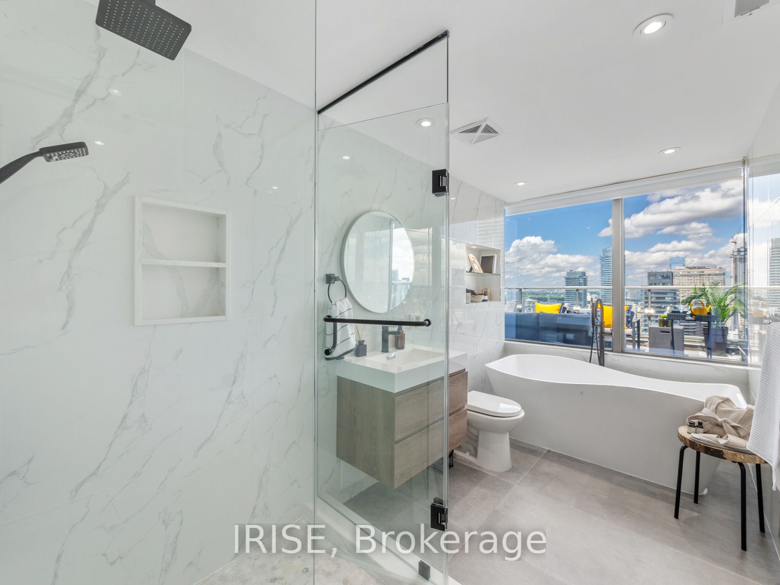 38 Grenville St 06 Property Photo 14