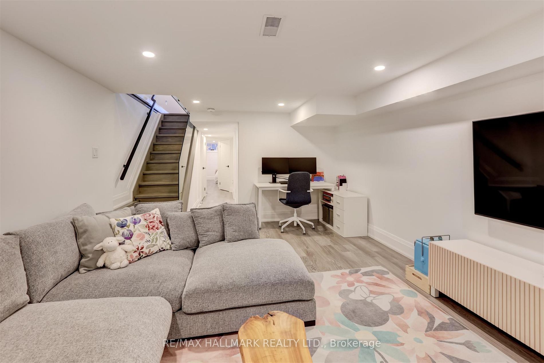 46 Borden St Property Photo 21