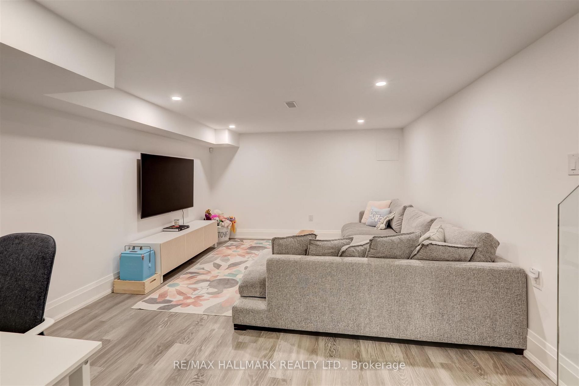 46 Borden St Property Photo 24