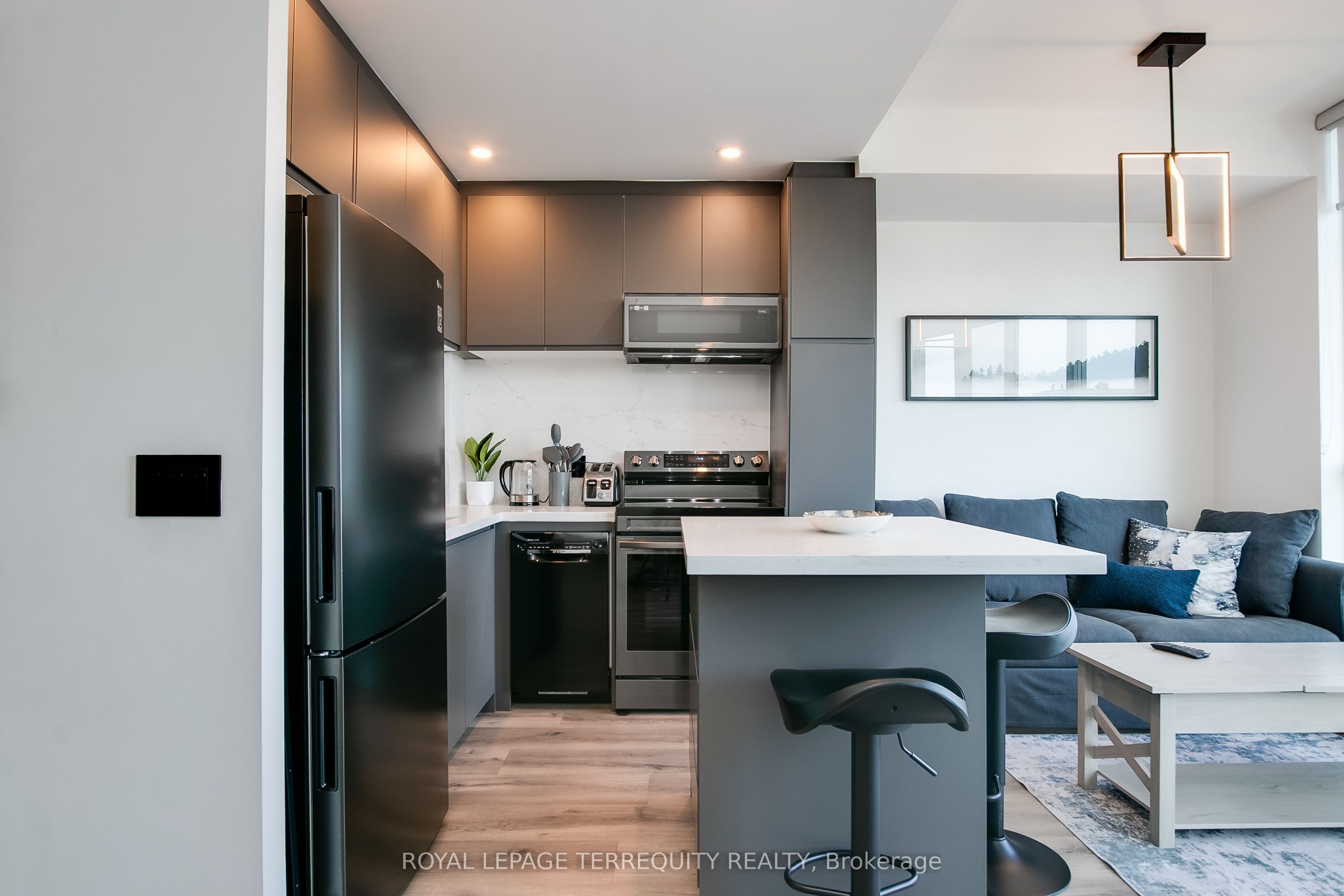 #3604 - 8 York Street Property Photo 14