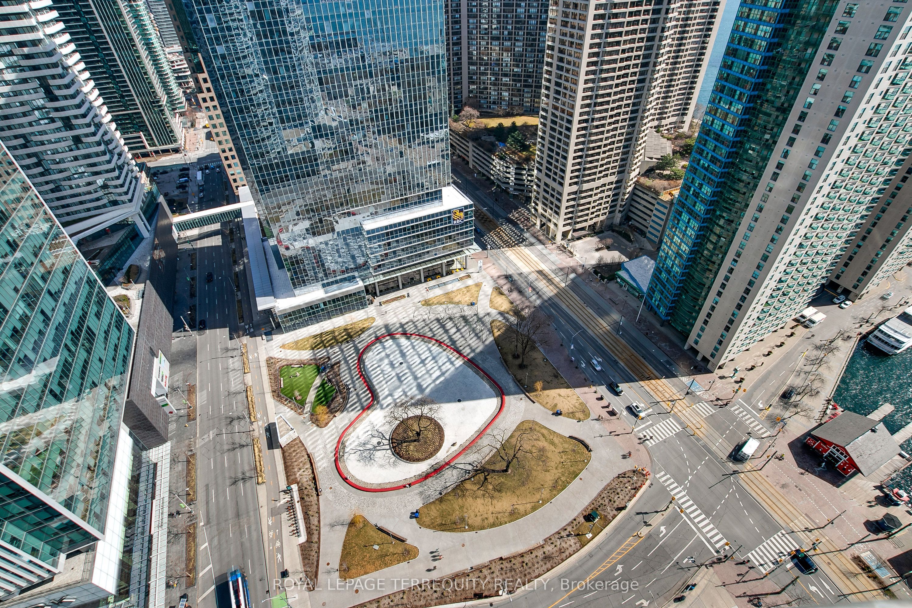 #3604 - 8 York Street Property Photo 28