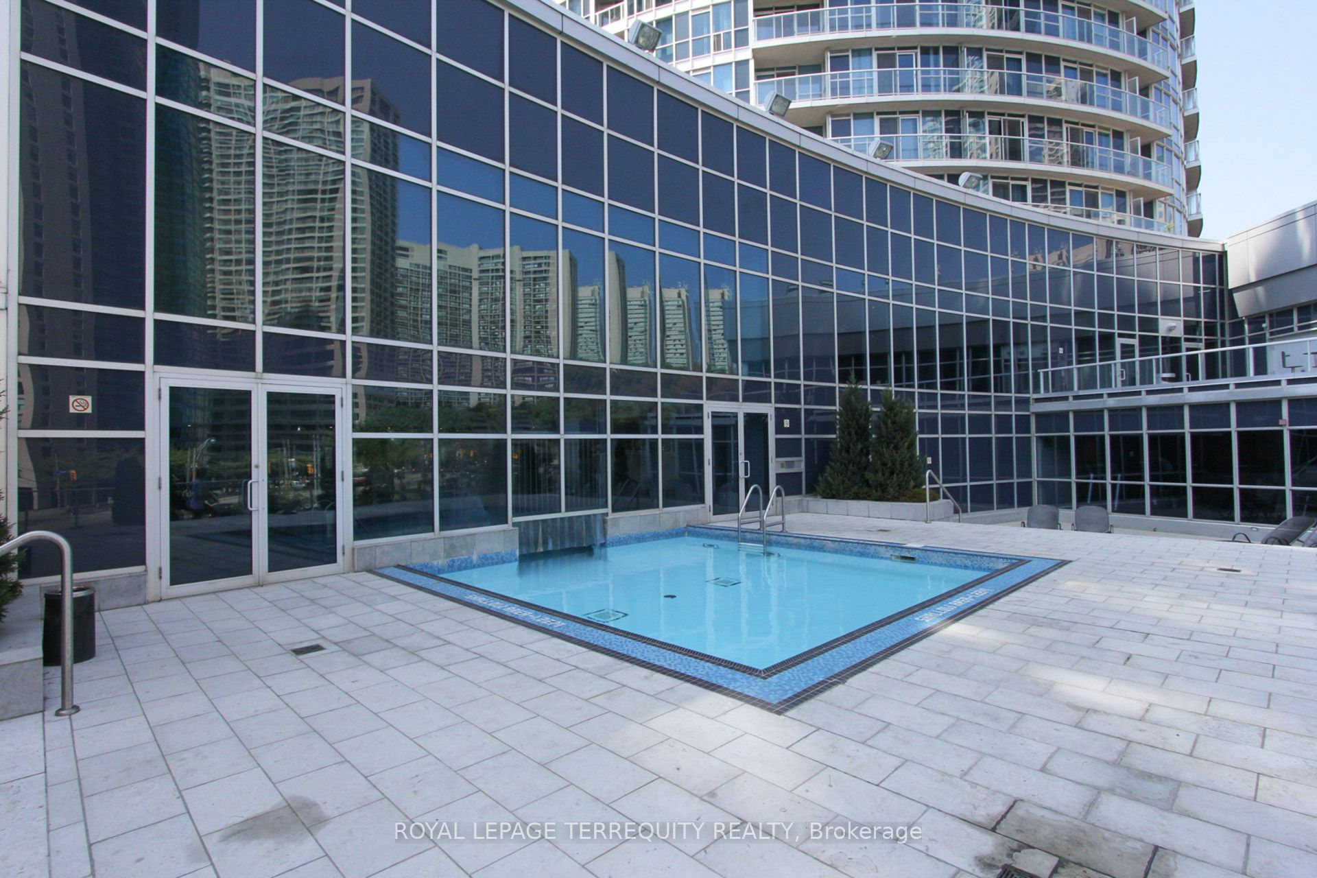 #3604 - 8 York Street Property Photo 31