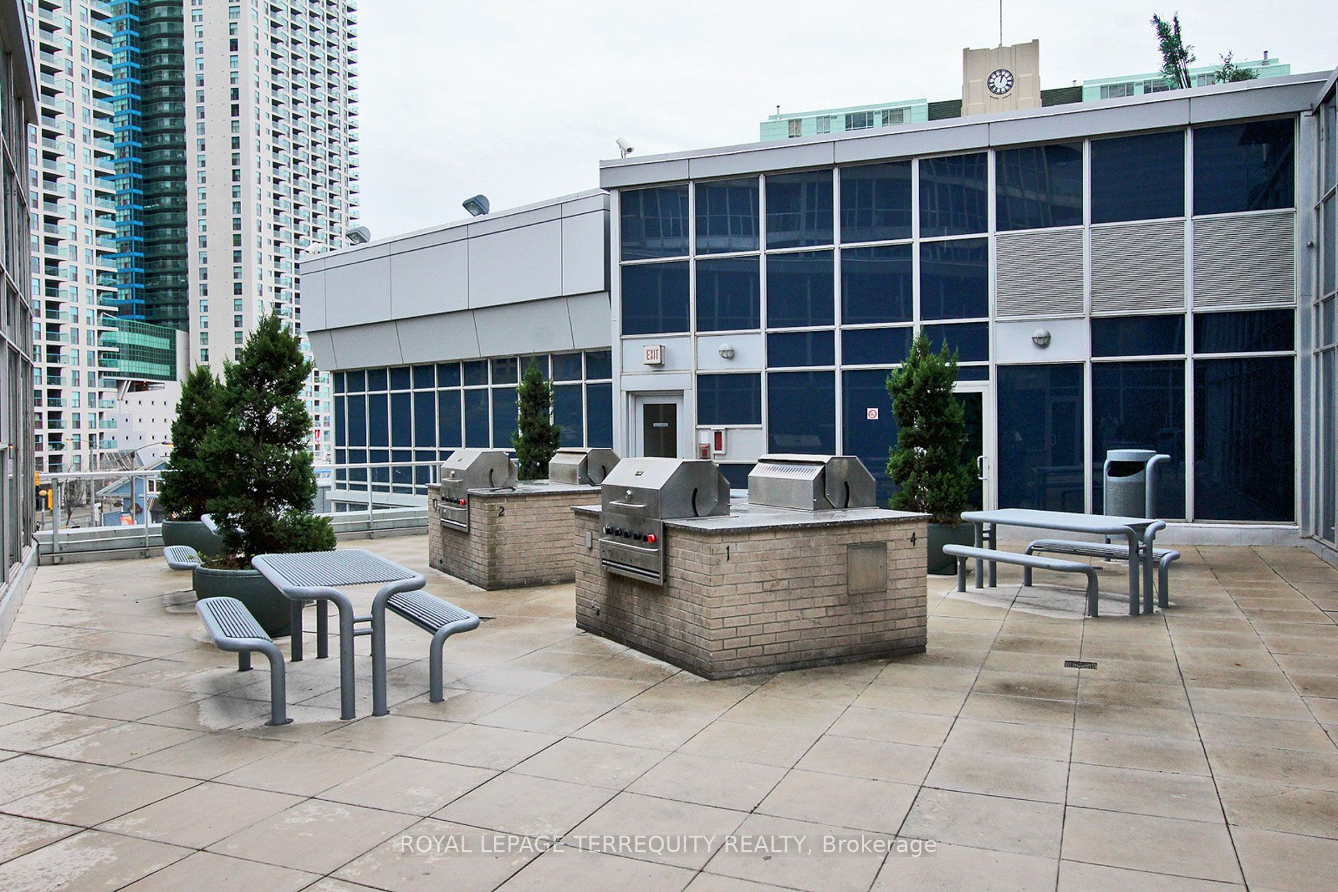 #3604 - 8 York Street Property Photo 34