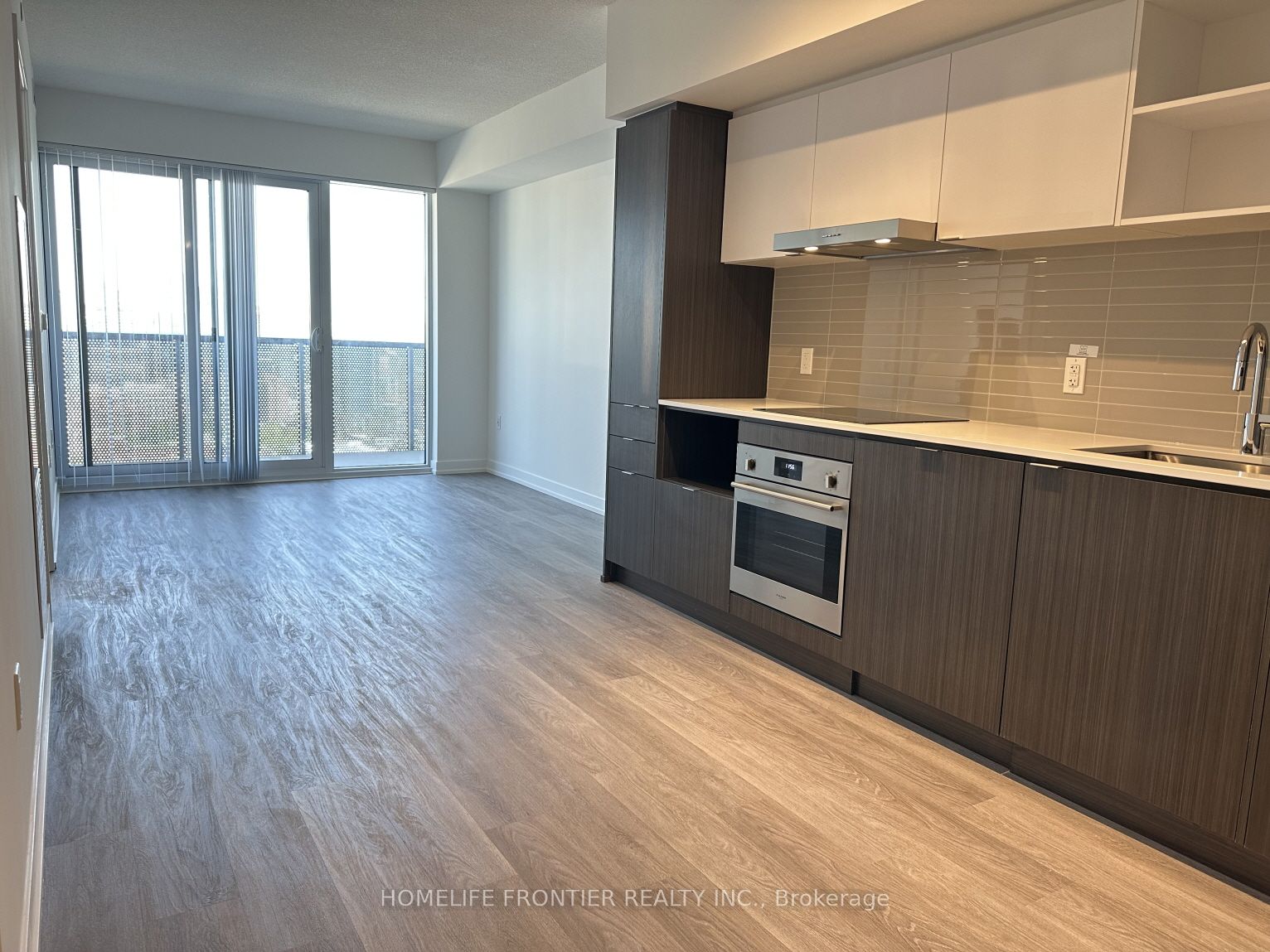 55 Cooper St 3 Property Photo 8