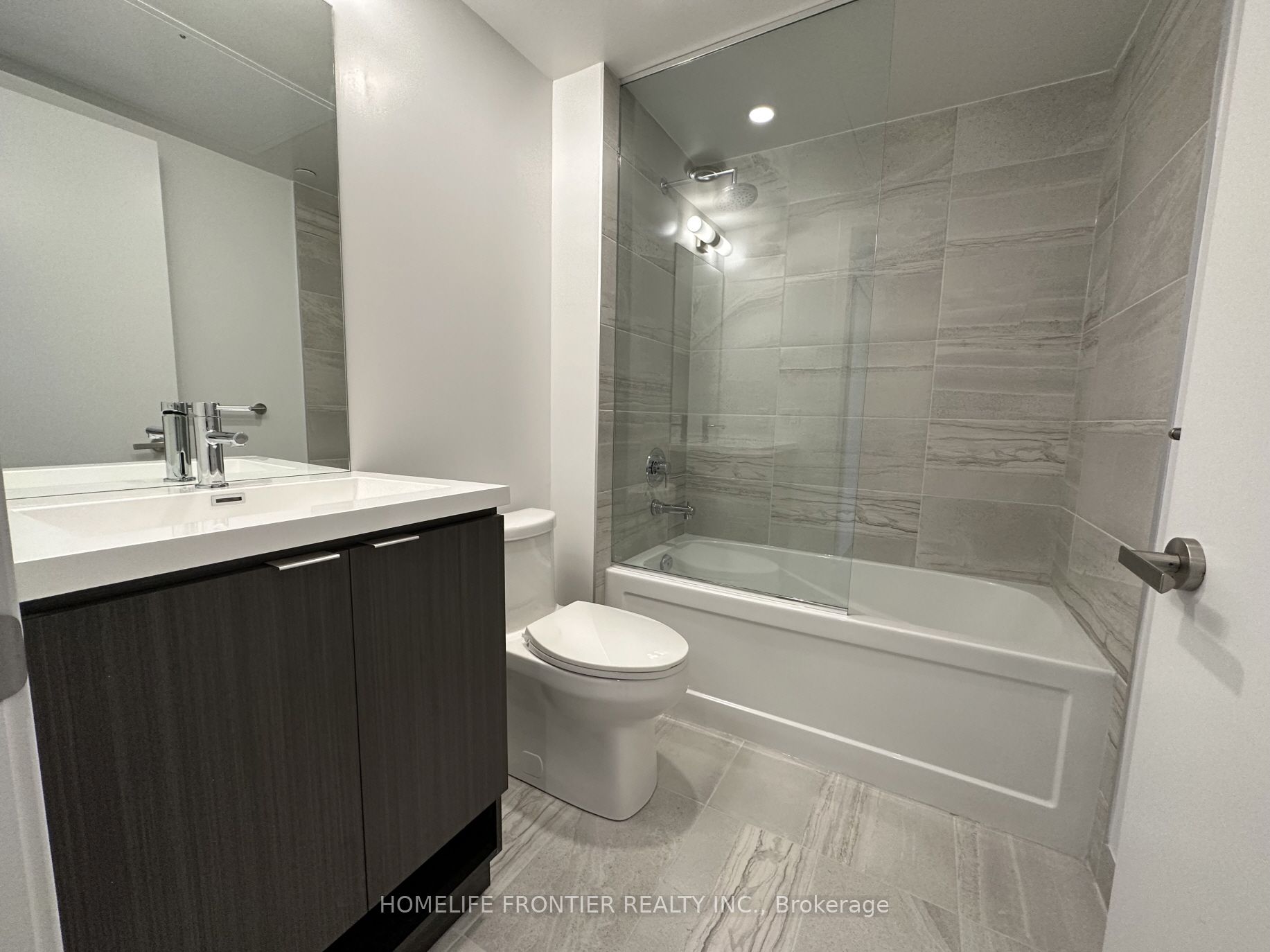55 Cooper St 3 Property Photo 11