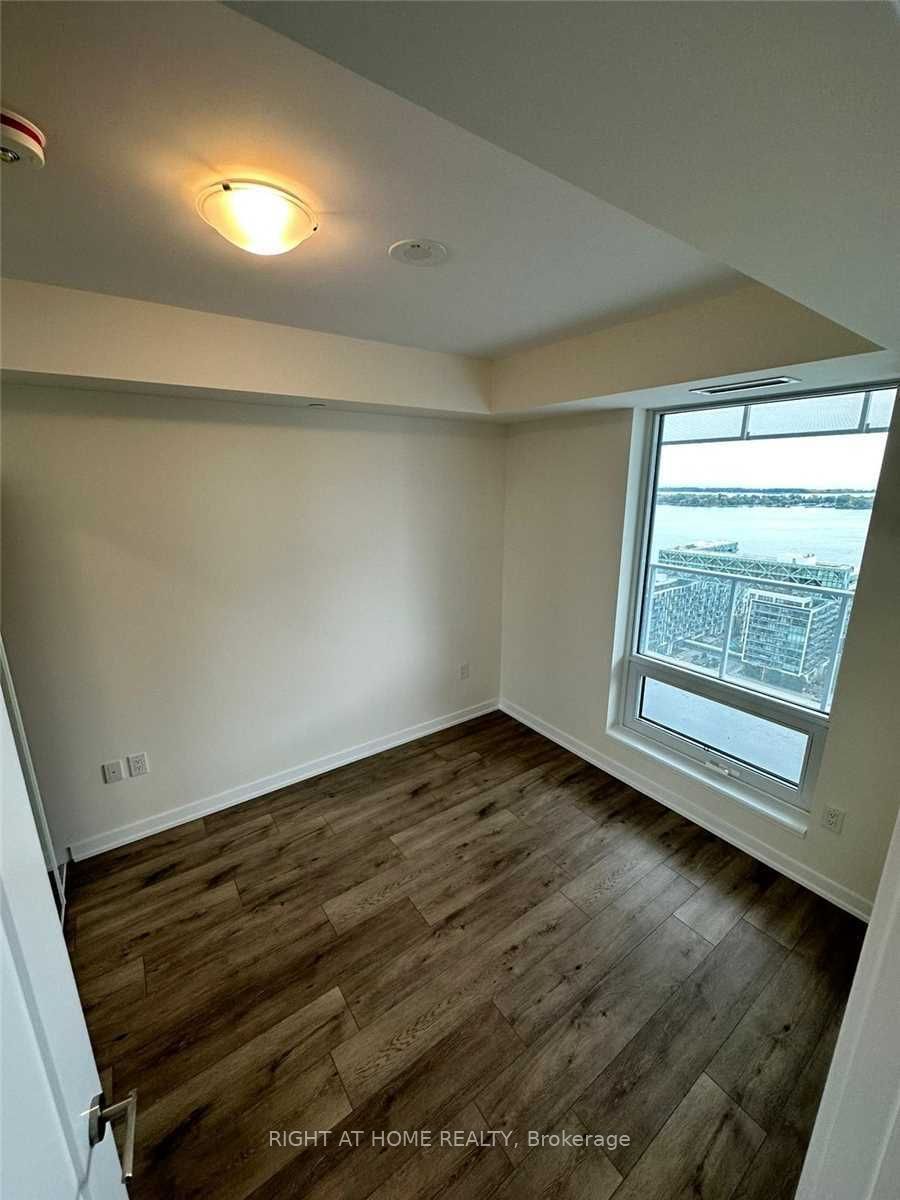 28 Freeland St 01 Property Photo 11