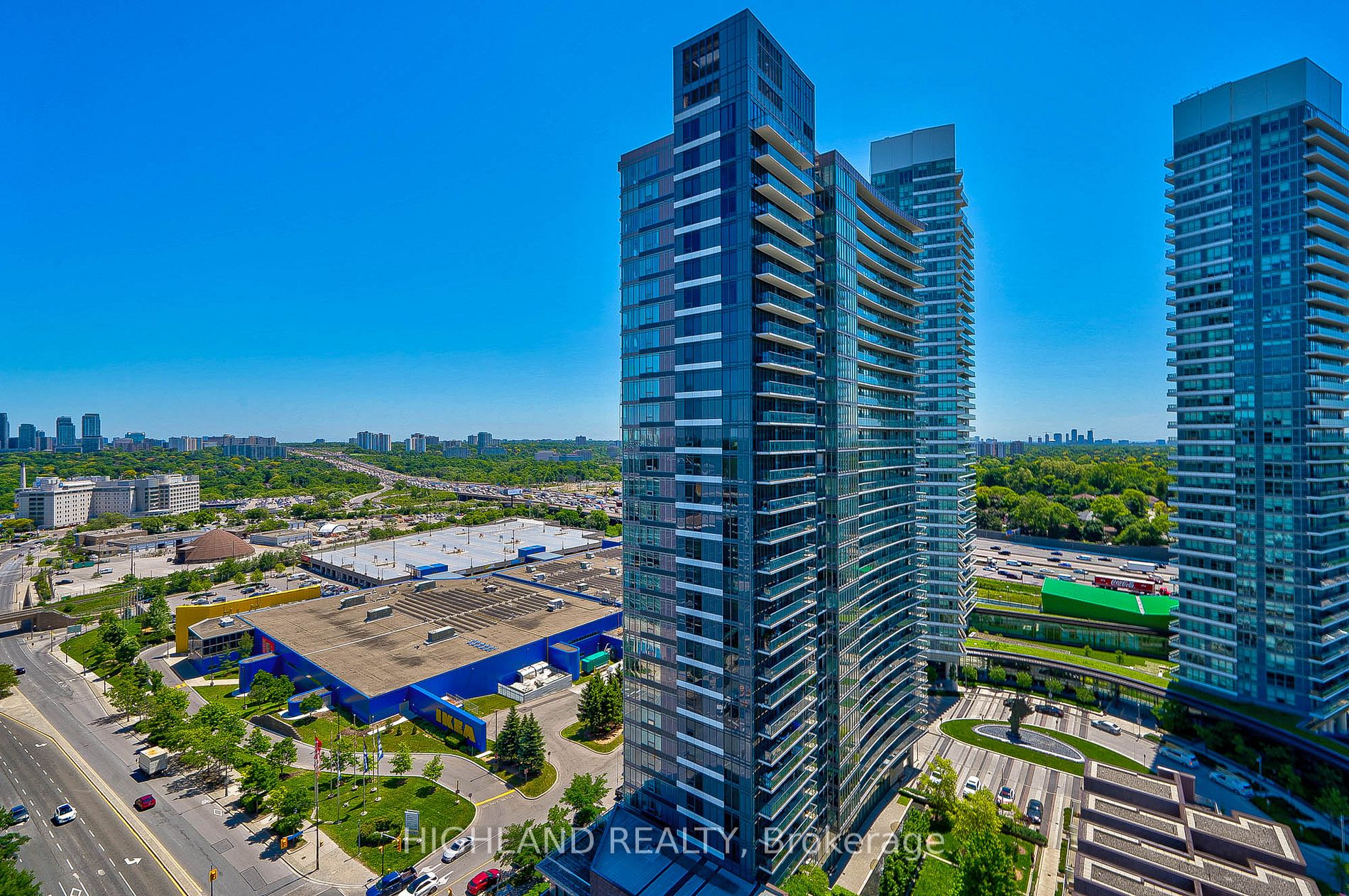 72 Esther Shiner Blvd 3 Property Photo 13