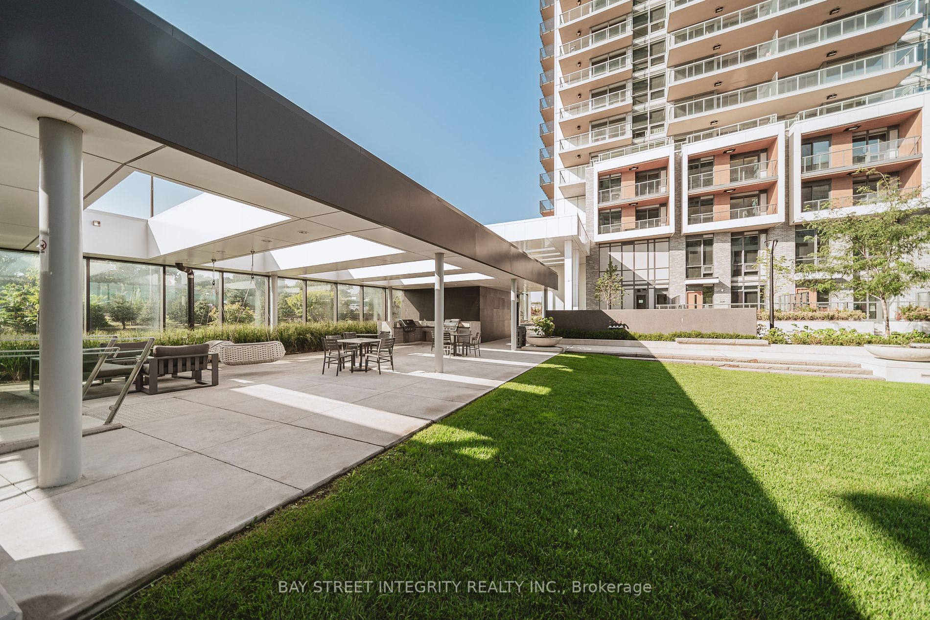85 Mcmahon Dr 22 Property Photo 27