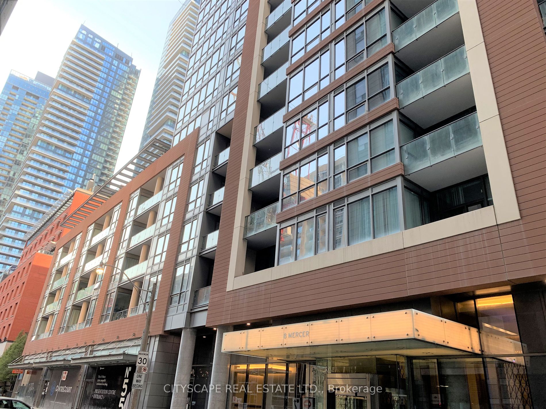 8 Mercer St 9 Property Photo 7