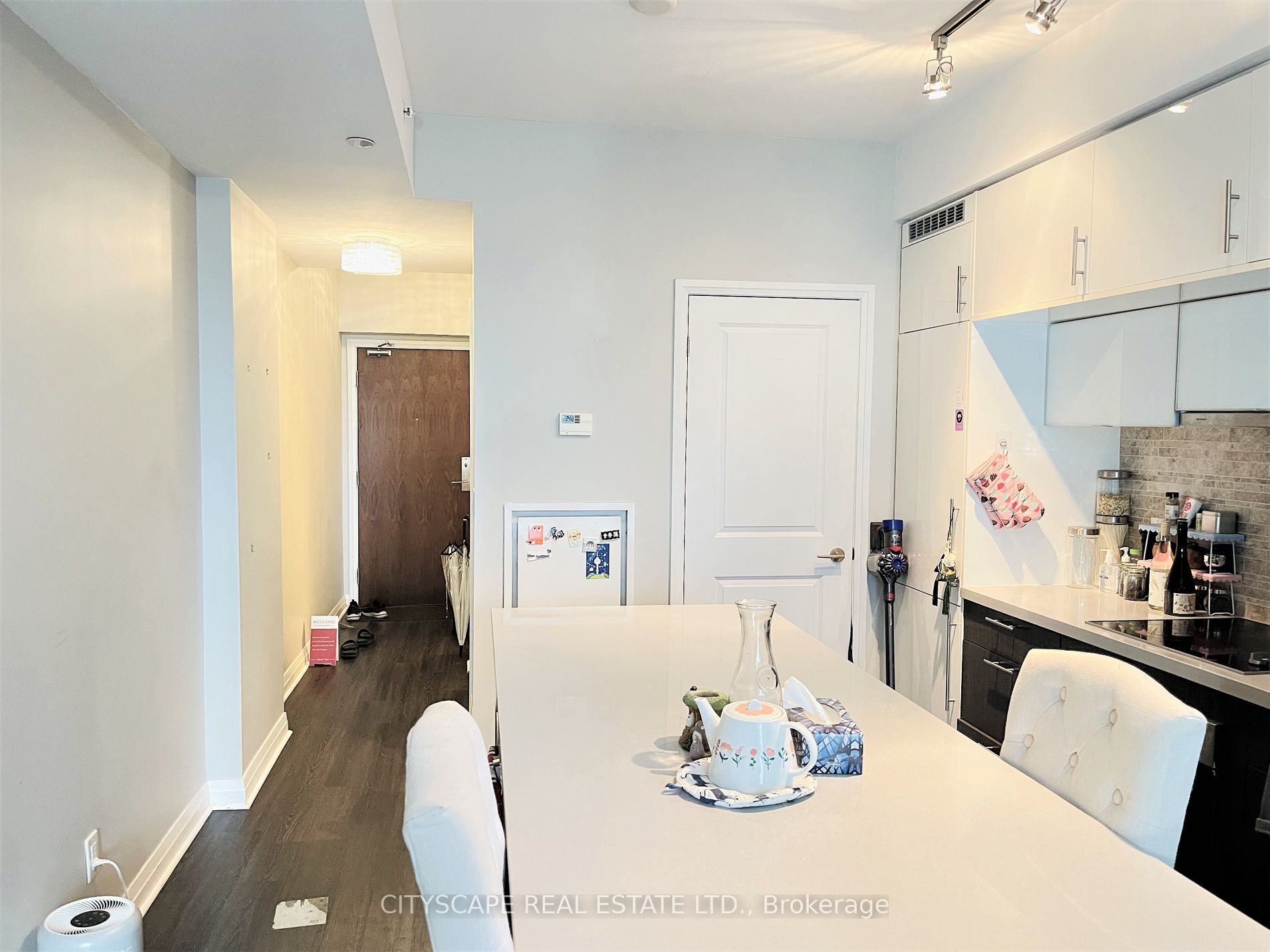 8 Mercer St 9 Property Photo 11