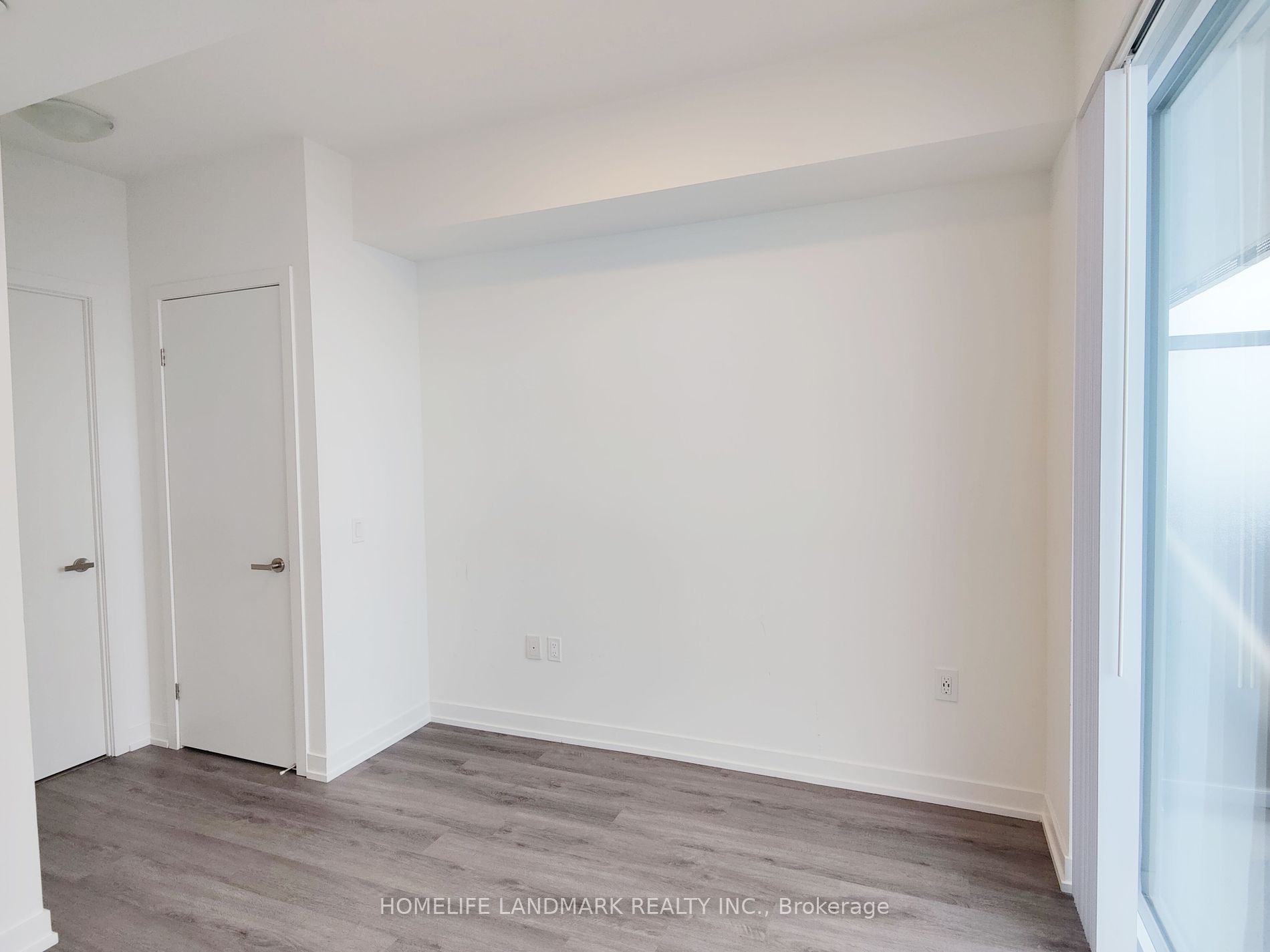 138 Downes St 04 Property Photo 16