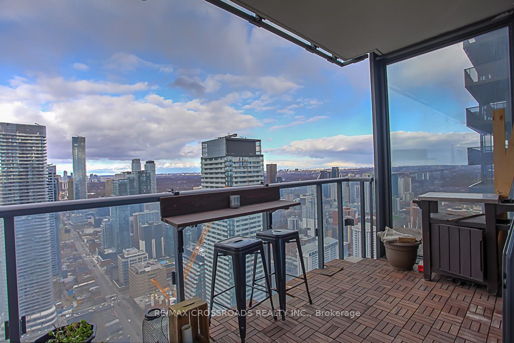 15 Grenville St 08 Property Photo 2