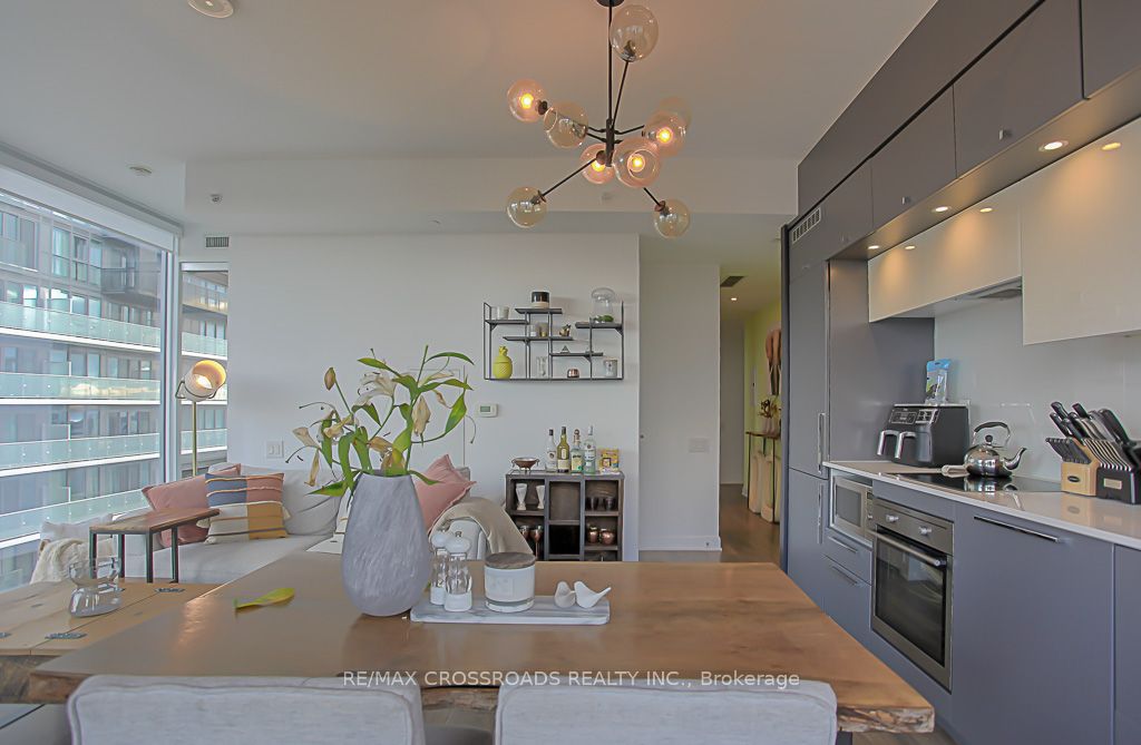 15 Grenville St 08 Property Photo 14