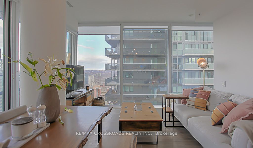 15 Grenville St 08 Property Photo 17