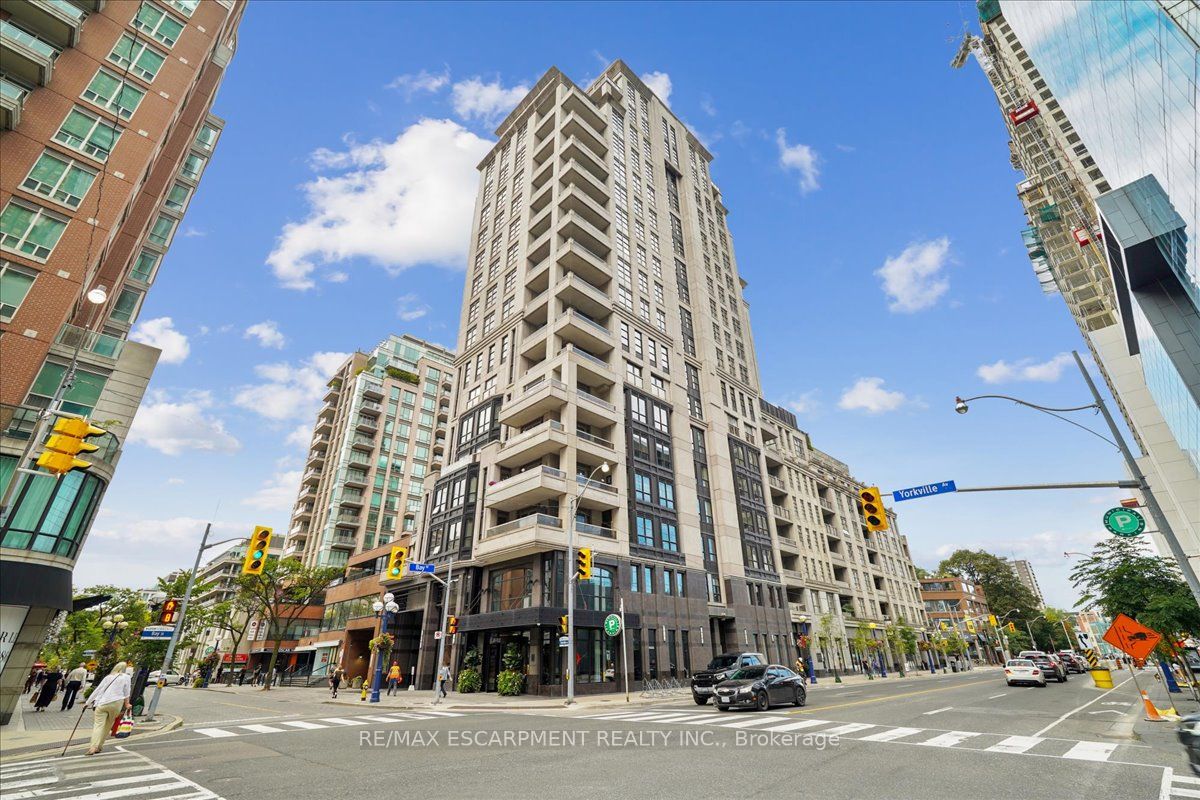 68 Yorkville Ave N 304 Property Photo 1