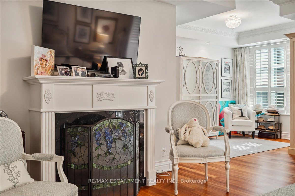 68 Yorkville Ave N 304 Property Photo 18