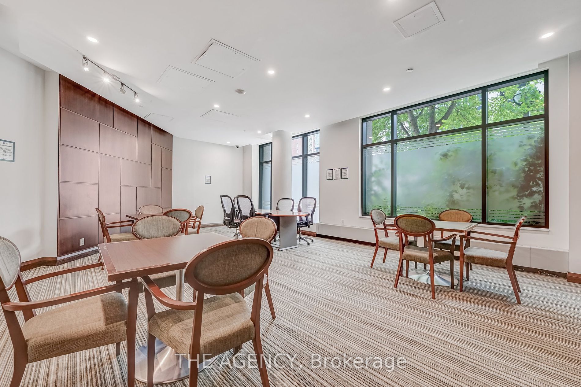600 Fleet St 24 Property Photo 6