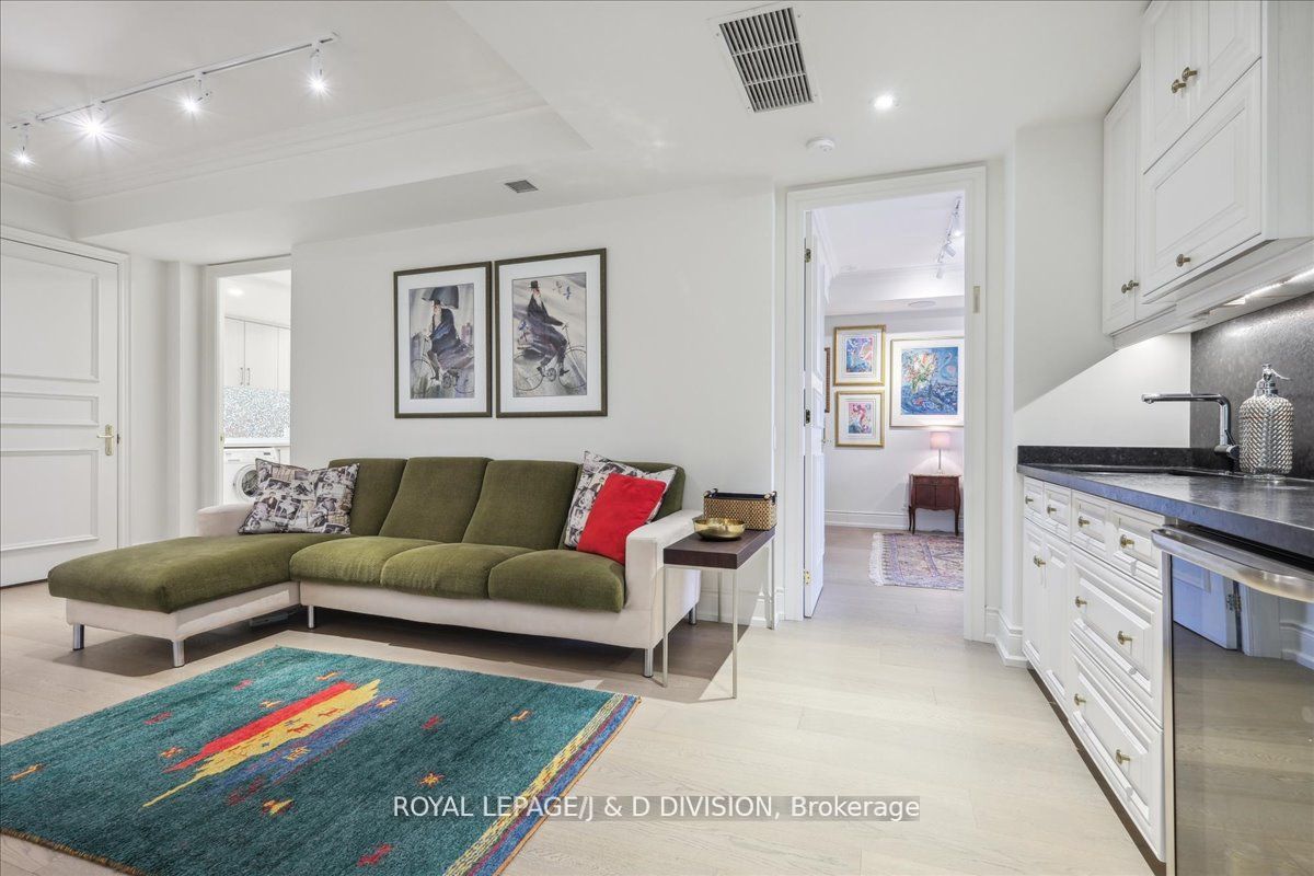 3600 Yonge St 4 Property Photo 13