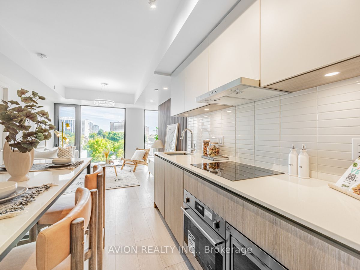 47 Mutual St 5 Property Photo 19