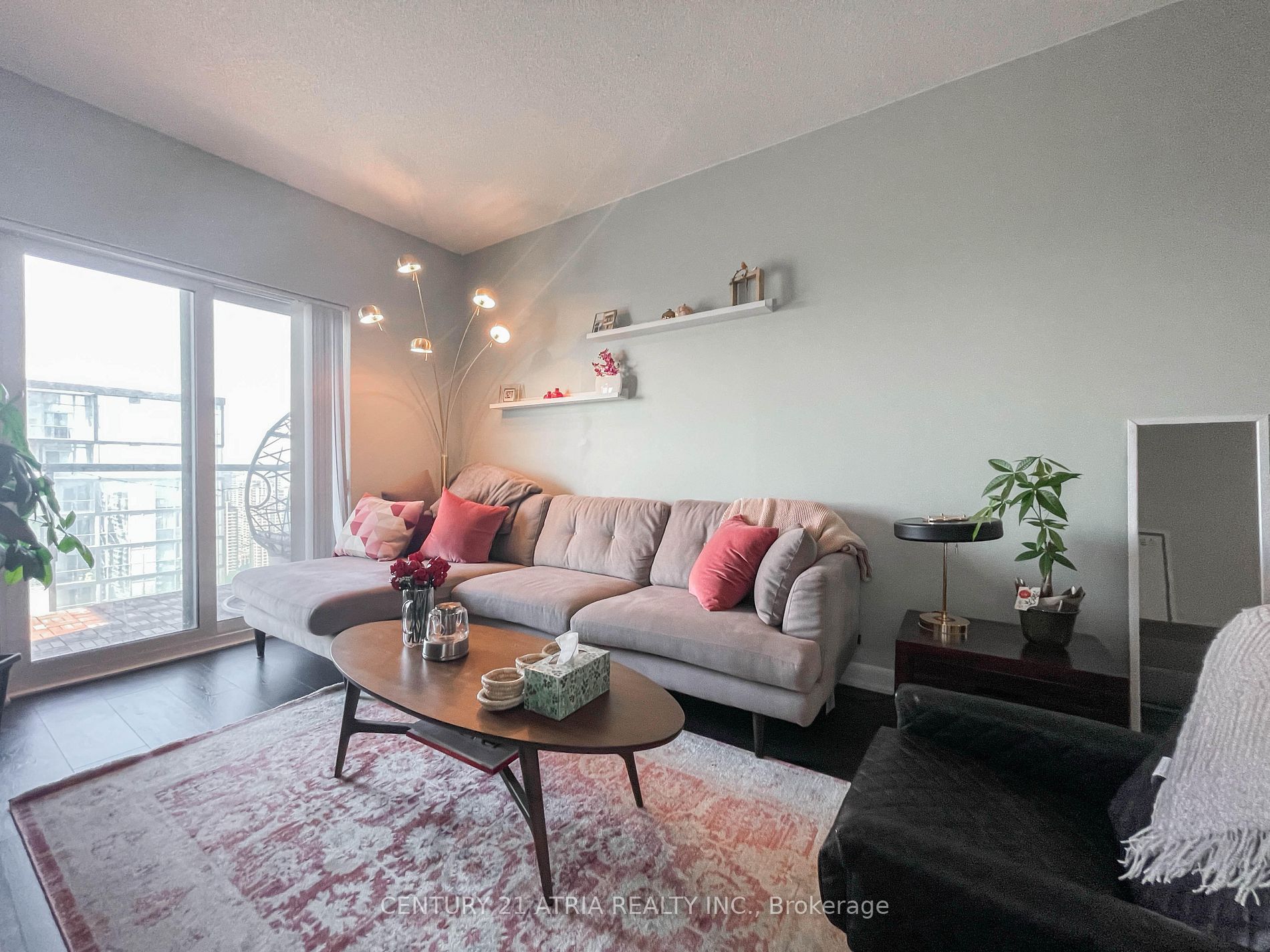 5168 Yonge St 04 Property Photo 2