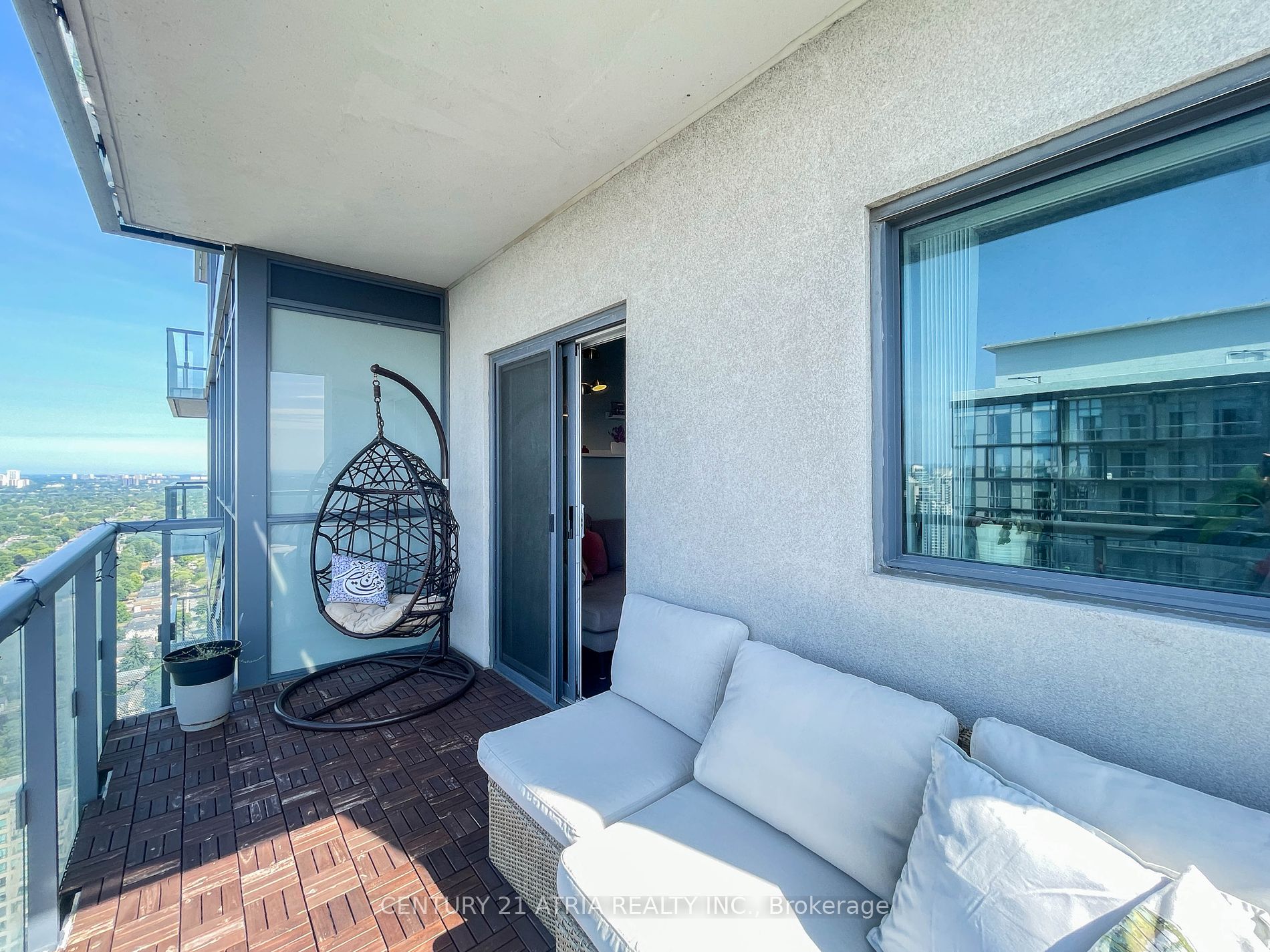 5168 Yonge St 04 Property Photo 11