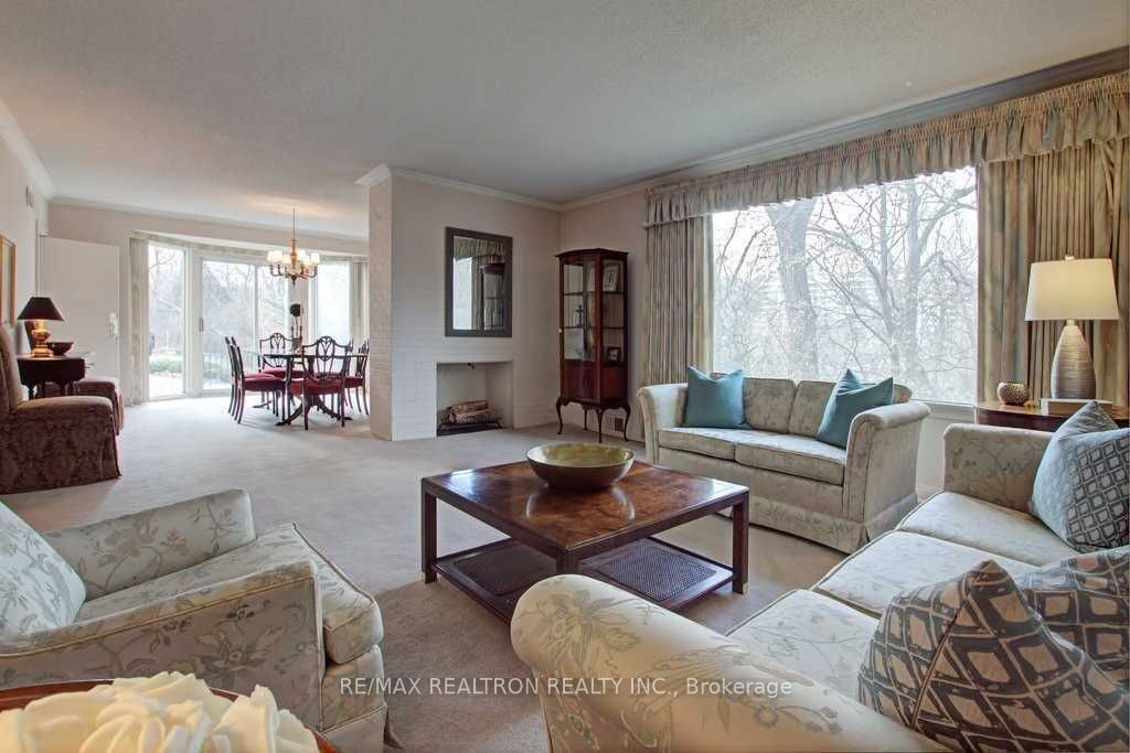 2 Campbell Cres Property Photo 2