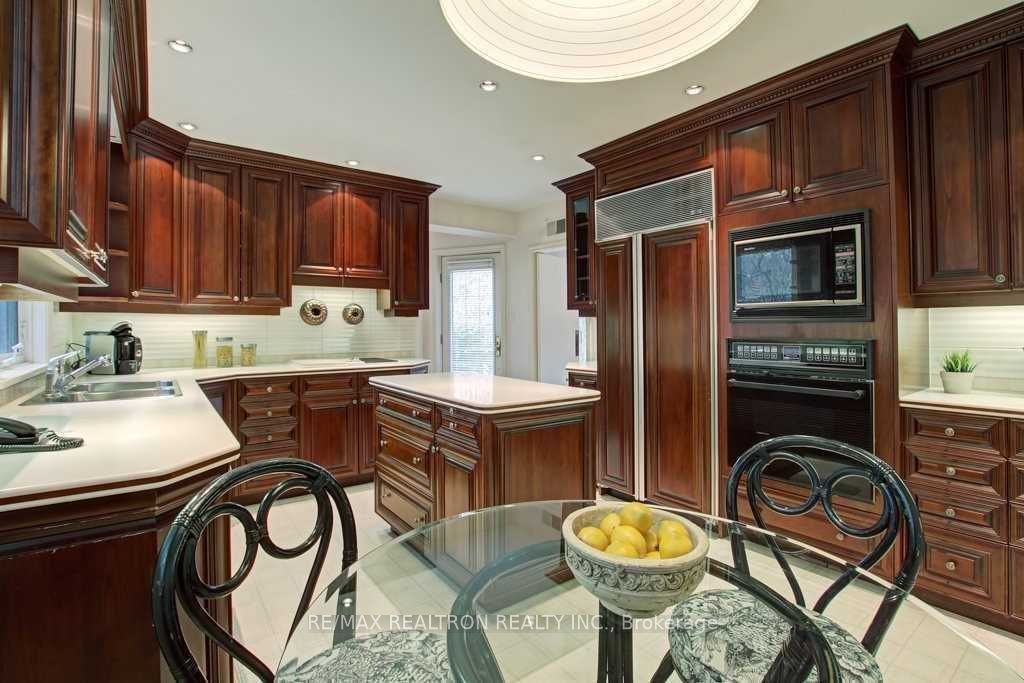 2 Campbell Cres Property Photo 13