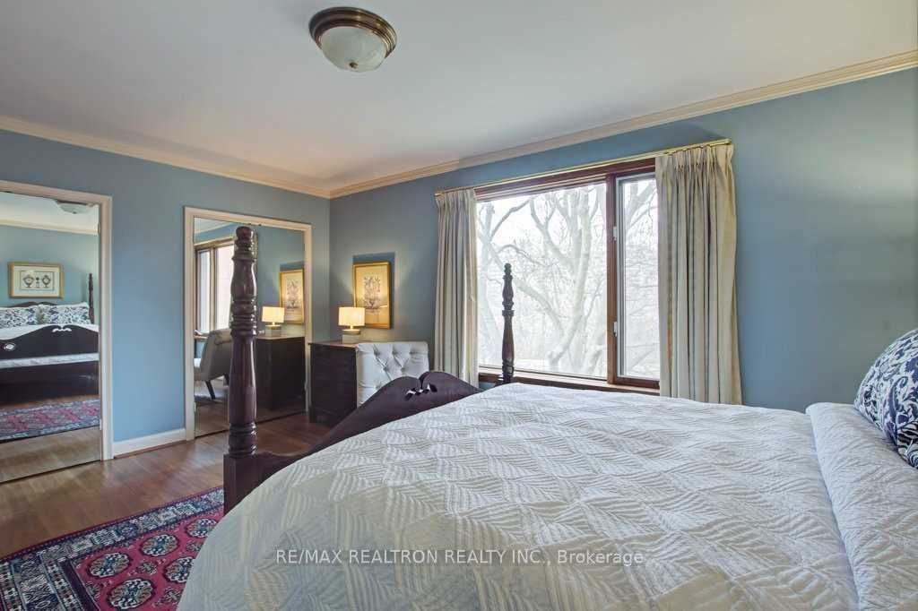 2 Campbell Cres Property Photo 18