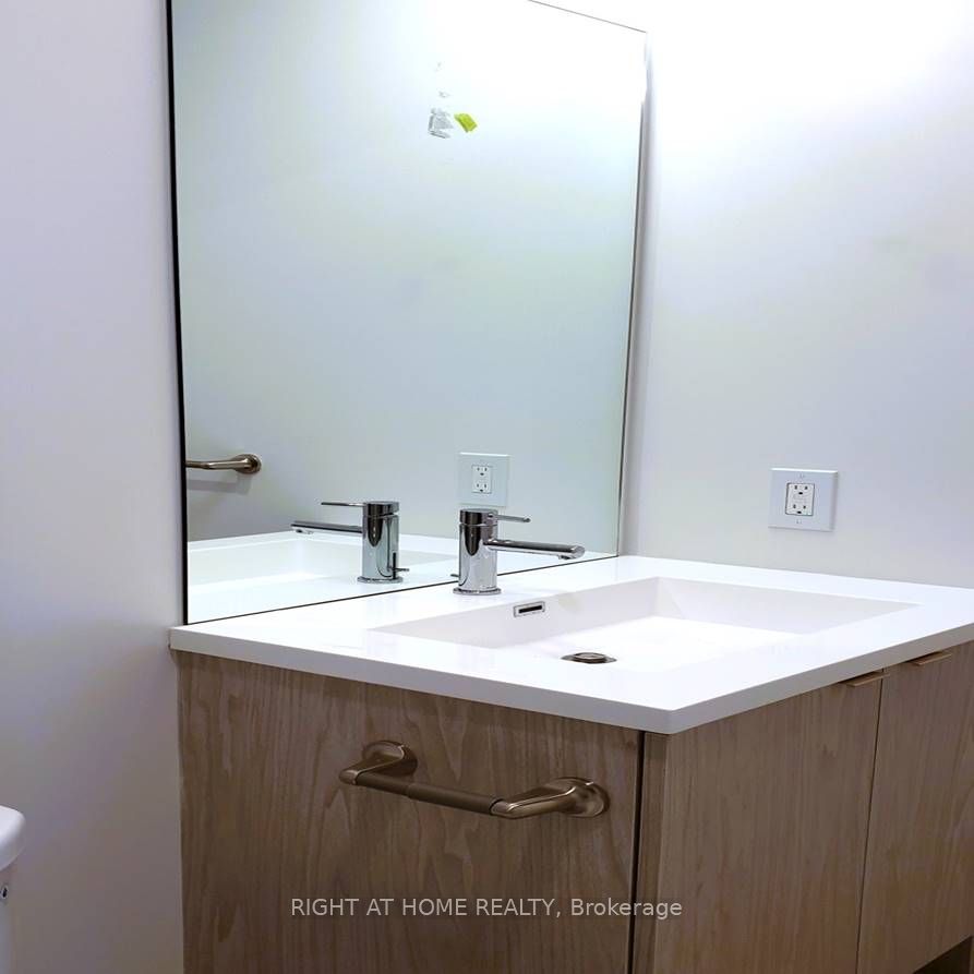 55 Cooper St 09 Property Photo 5