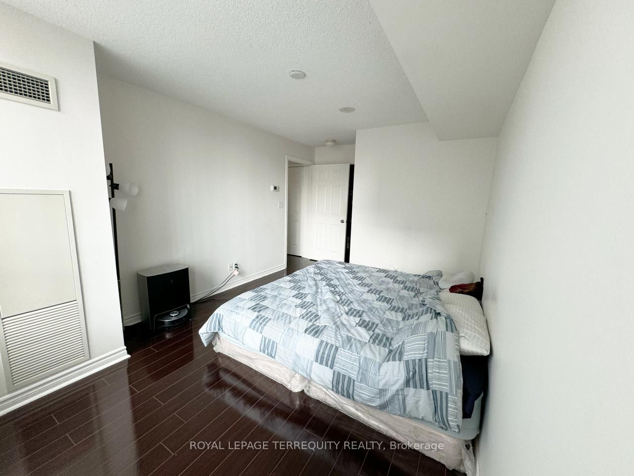 18 Spring Garden Ave 02 Property Photo 13