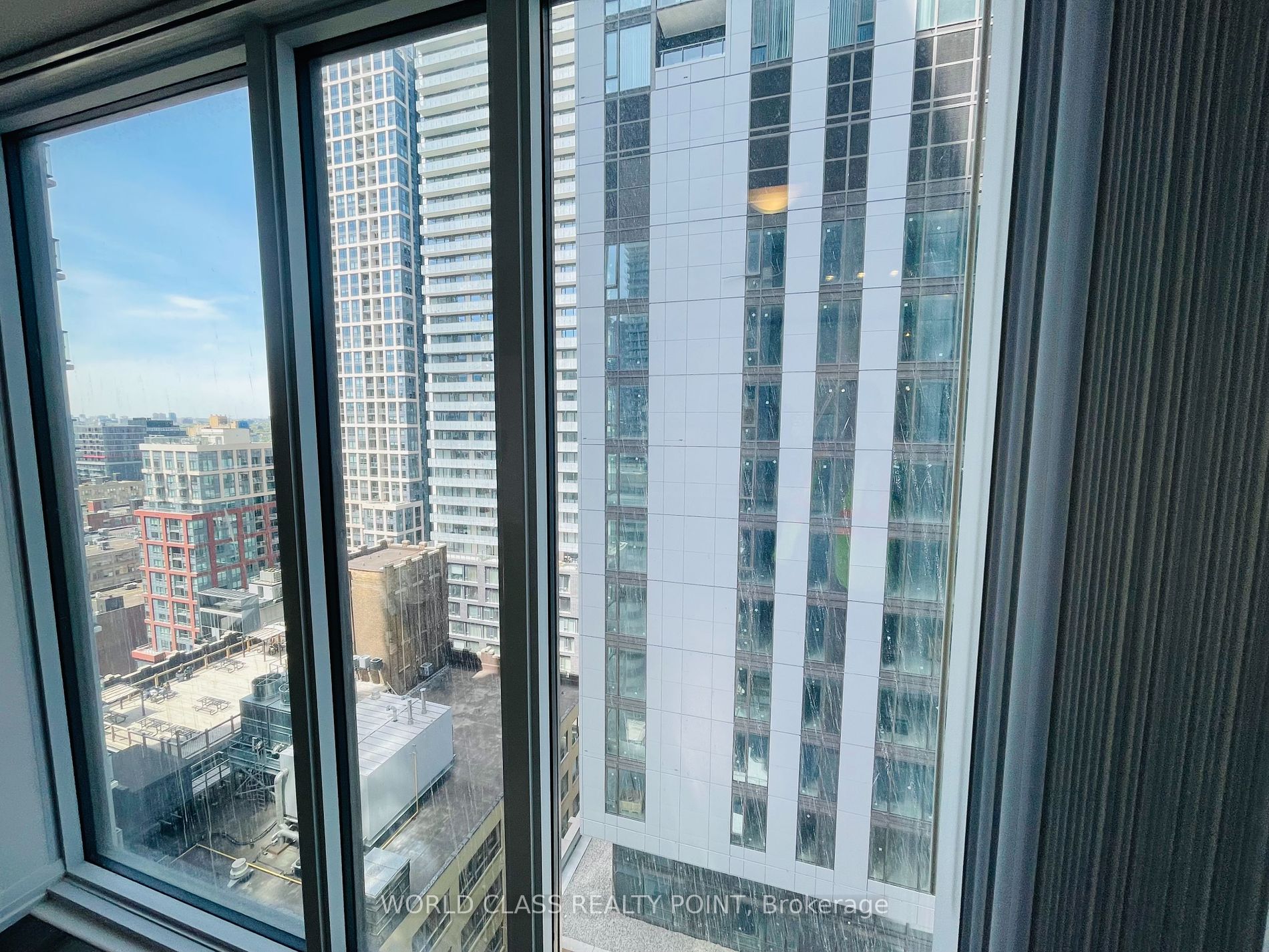 8 Widmer St 2 Property Photo 6