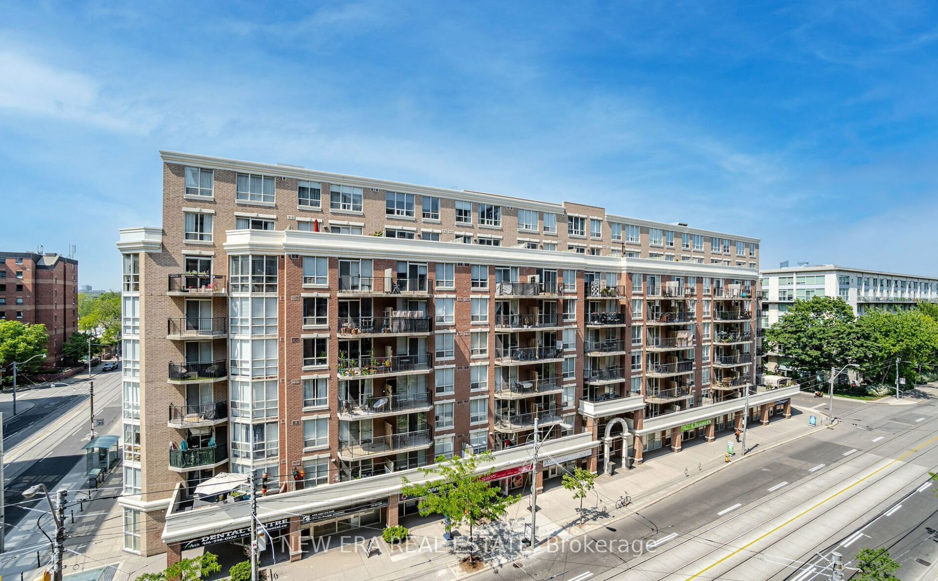 #610 - 1005 King Street Property Photo 2