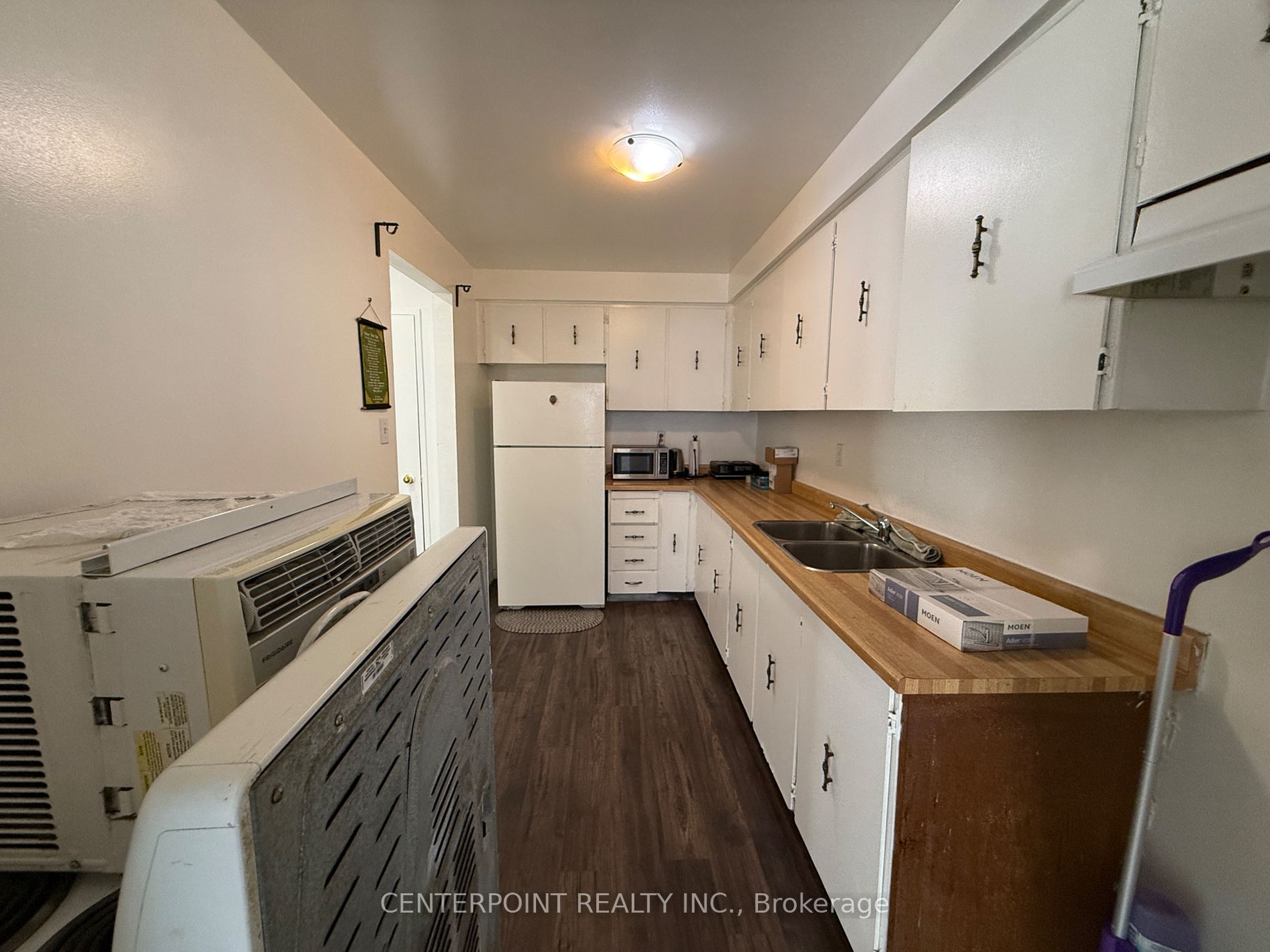 5511 Yonge St Property Photo 10