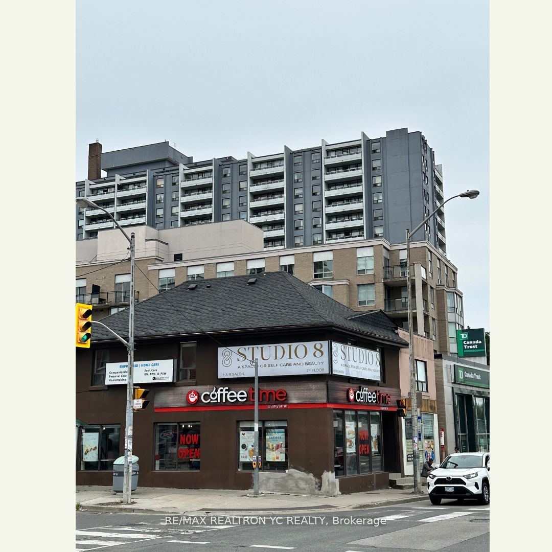 #2nd F - 5926 Yonge Street Property Photo 11